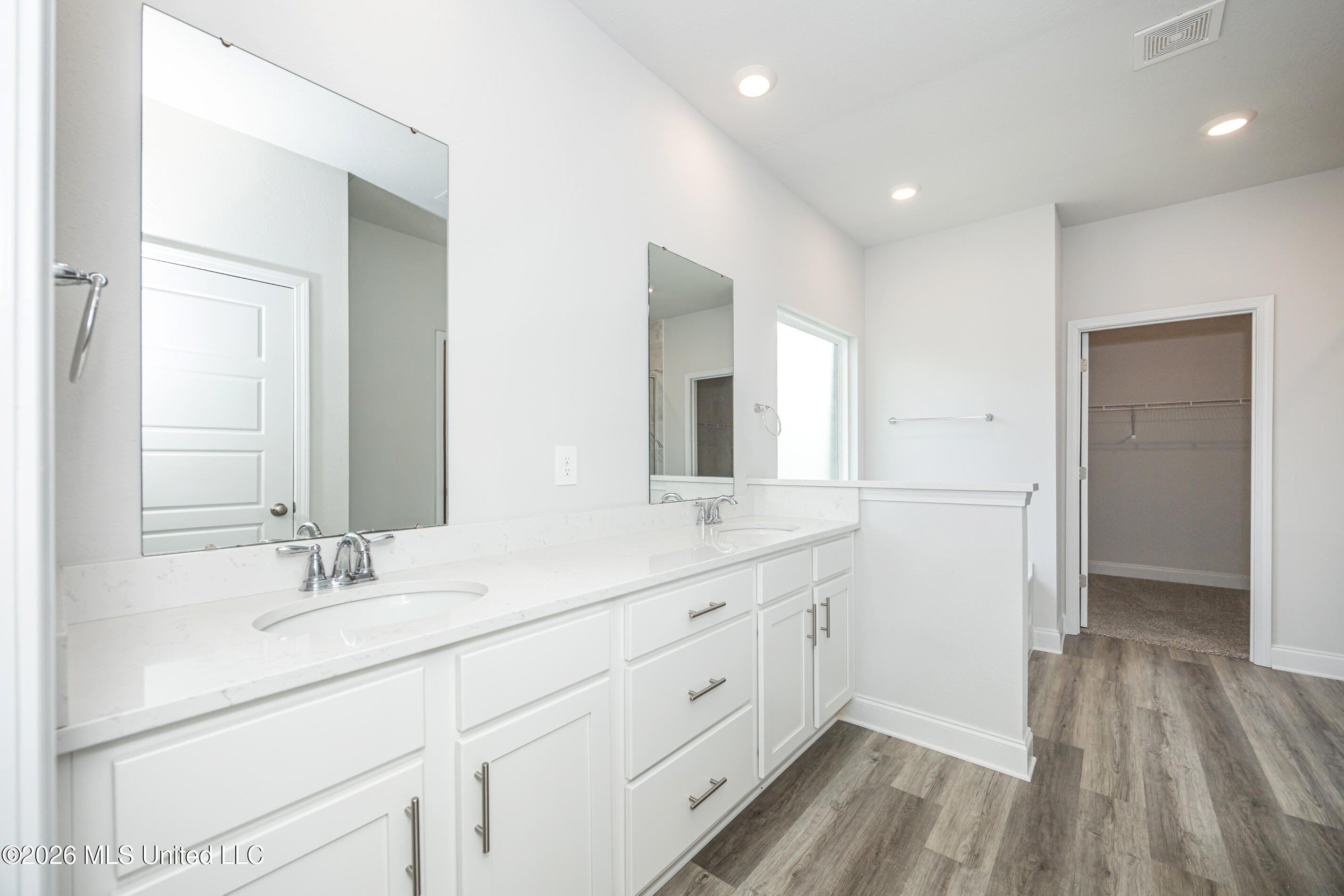 15381 Dandelion Drive Property Photo 40