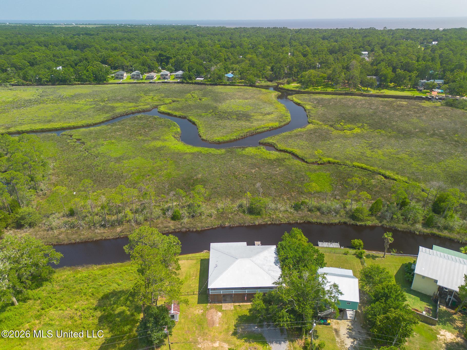 8821 Pickering Forrest Drive Property Photo 3
