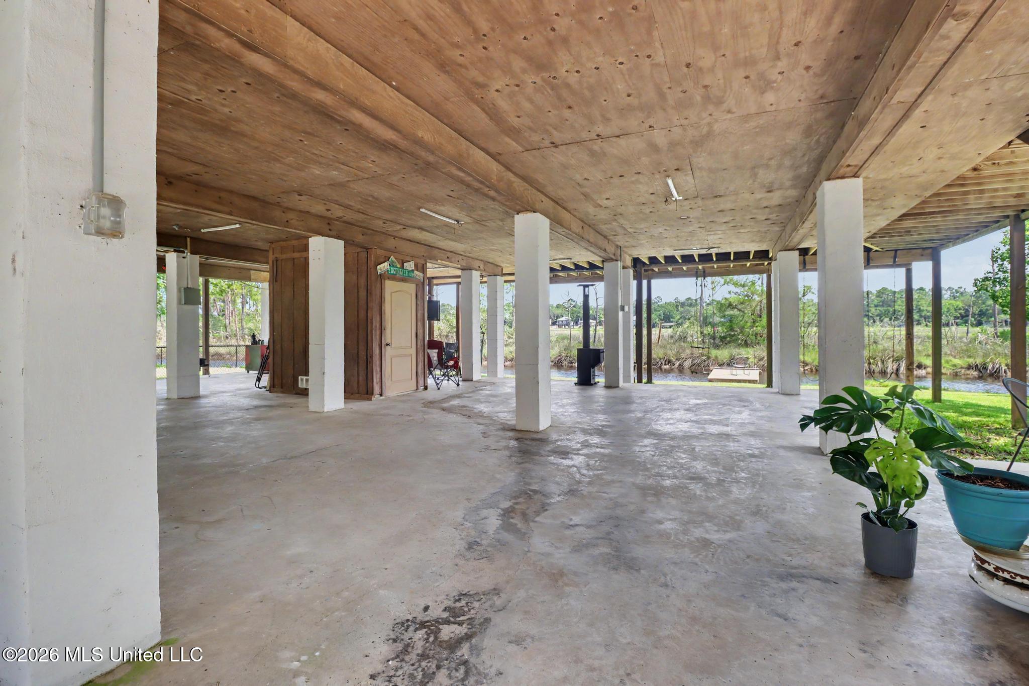 8821 Pickering Forrest Drive Property Photo 35