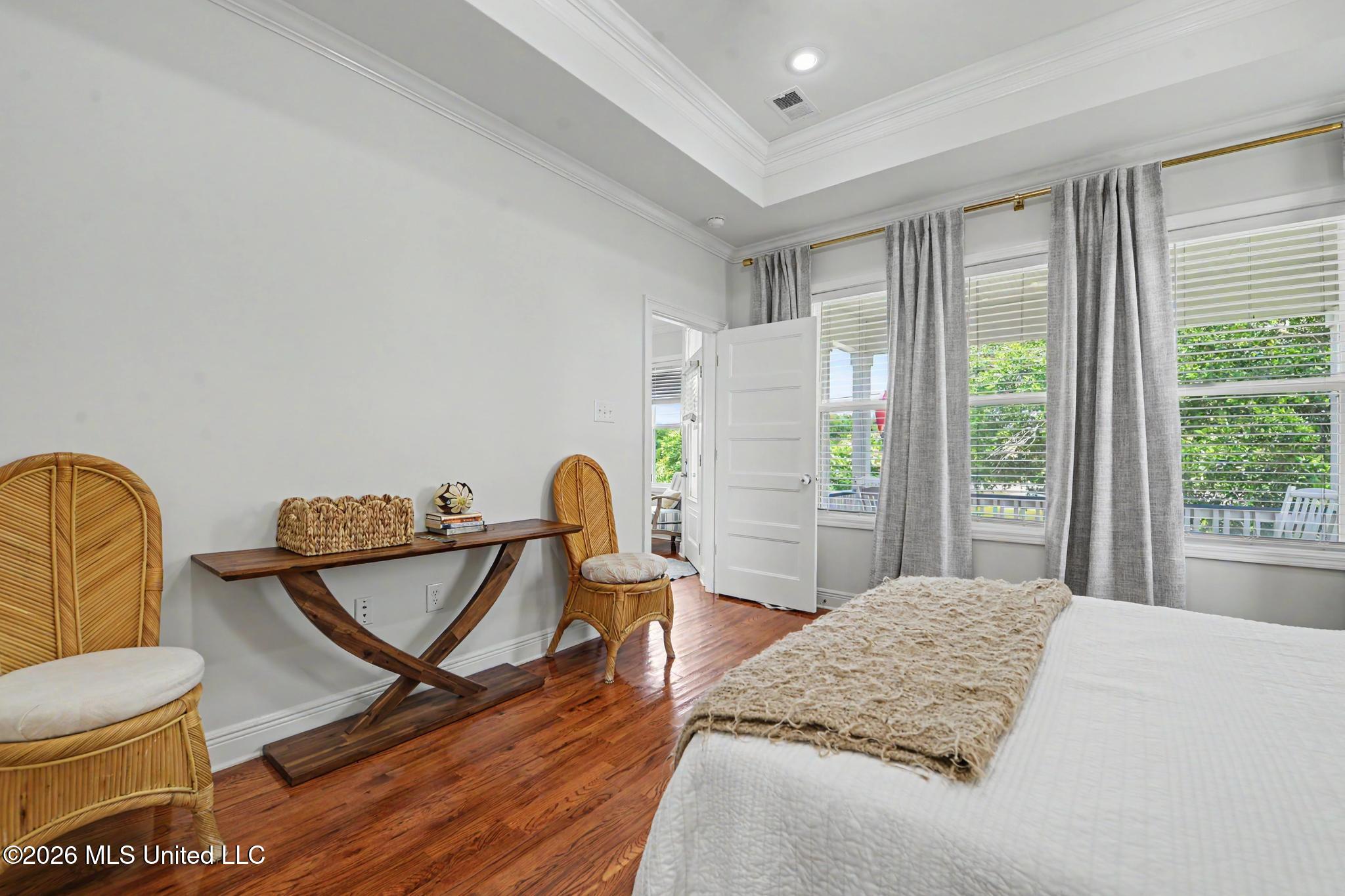 305 Davis Avenue Property Photo 17