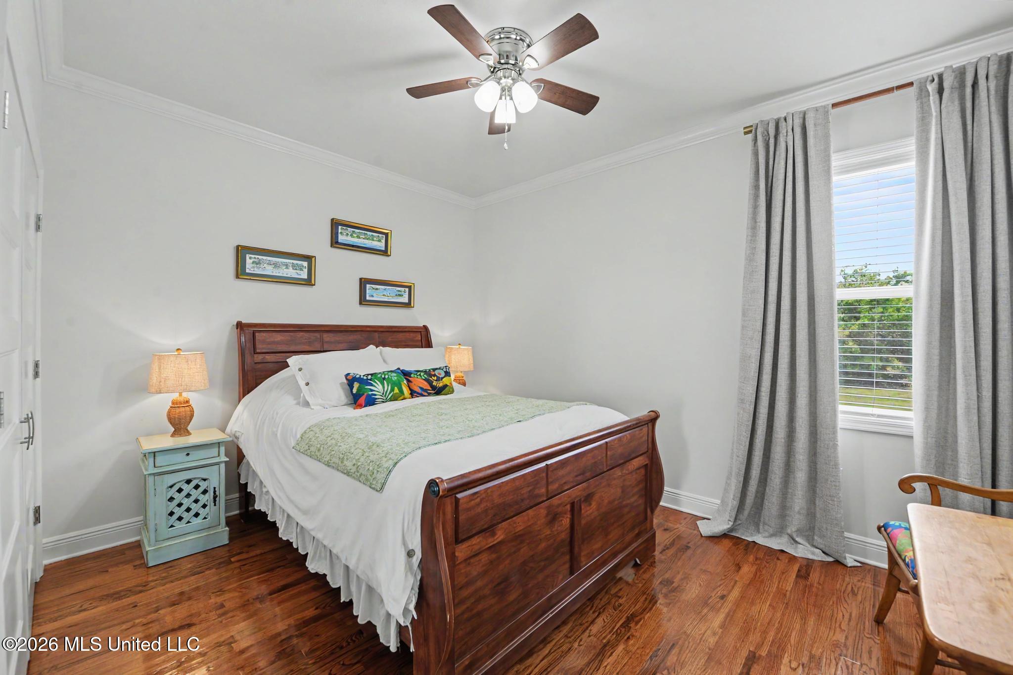 305 Davis Avenue Property Photo 20