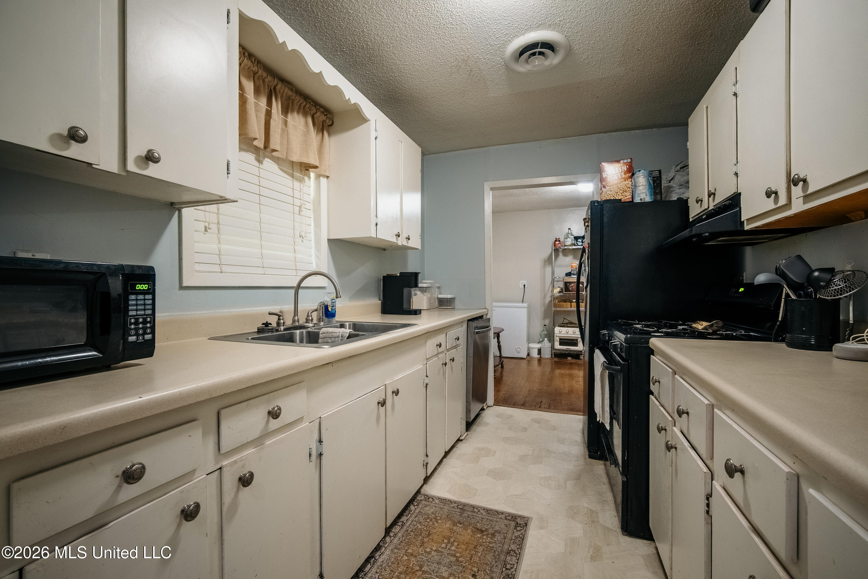 1715 Hood Drive Property Photo 18