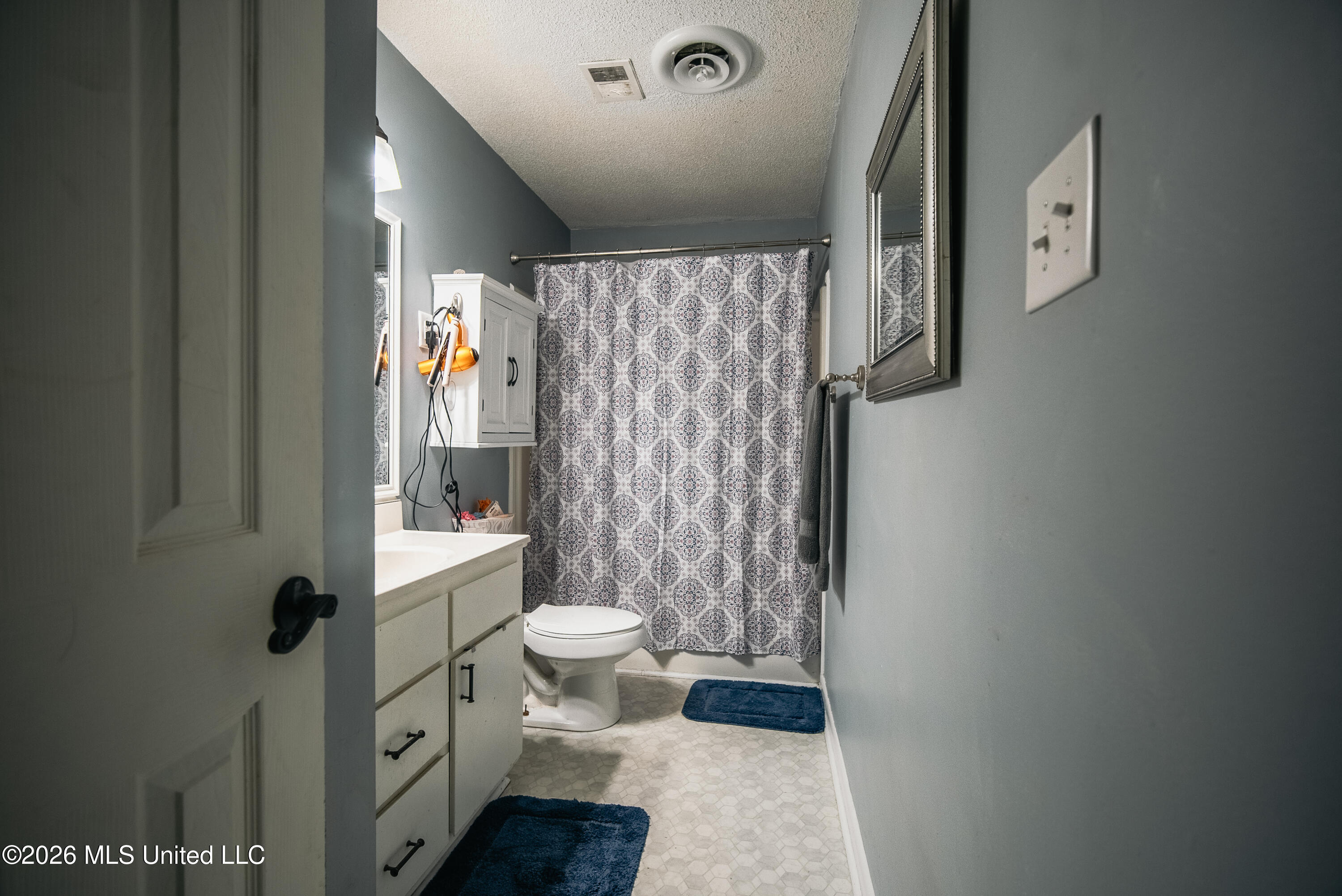 1715 Hood Drive Property Photo 26