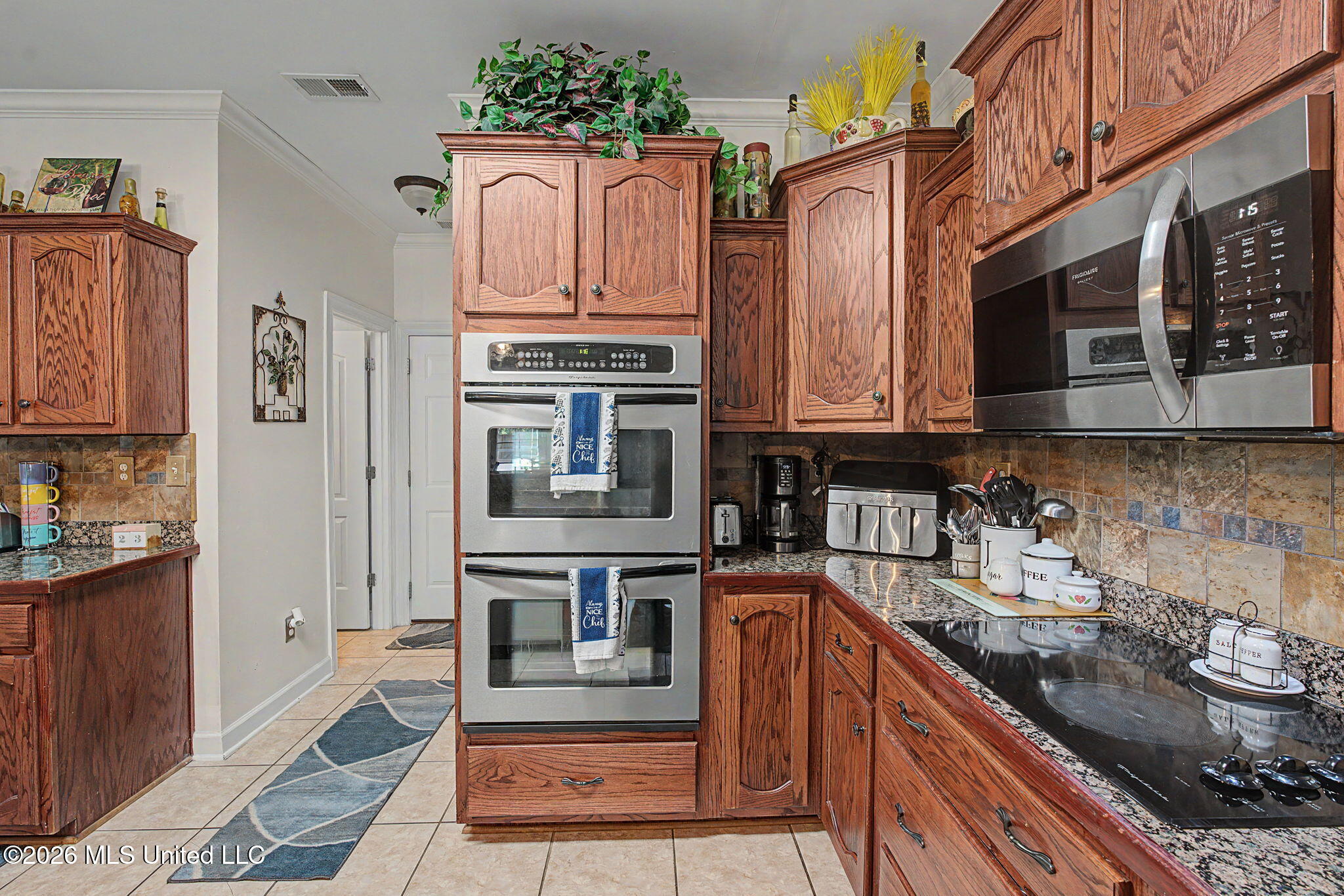 5040 Garner Lane Property Photo 12