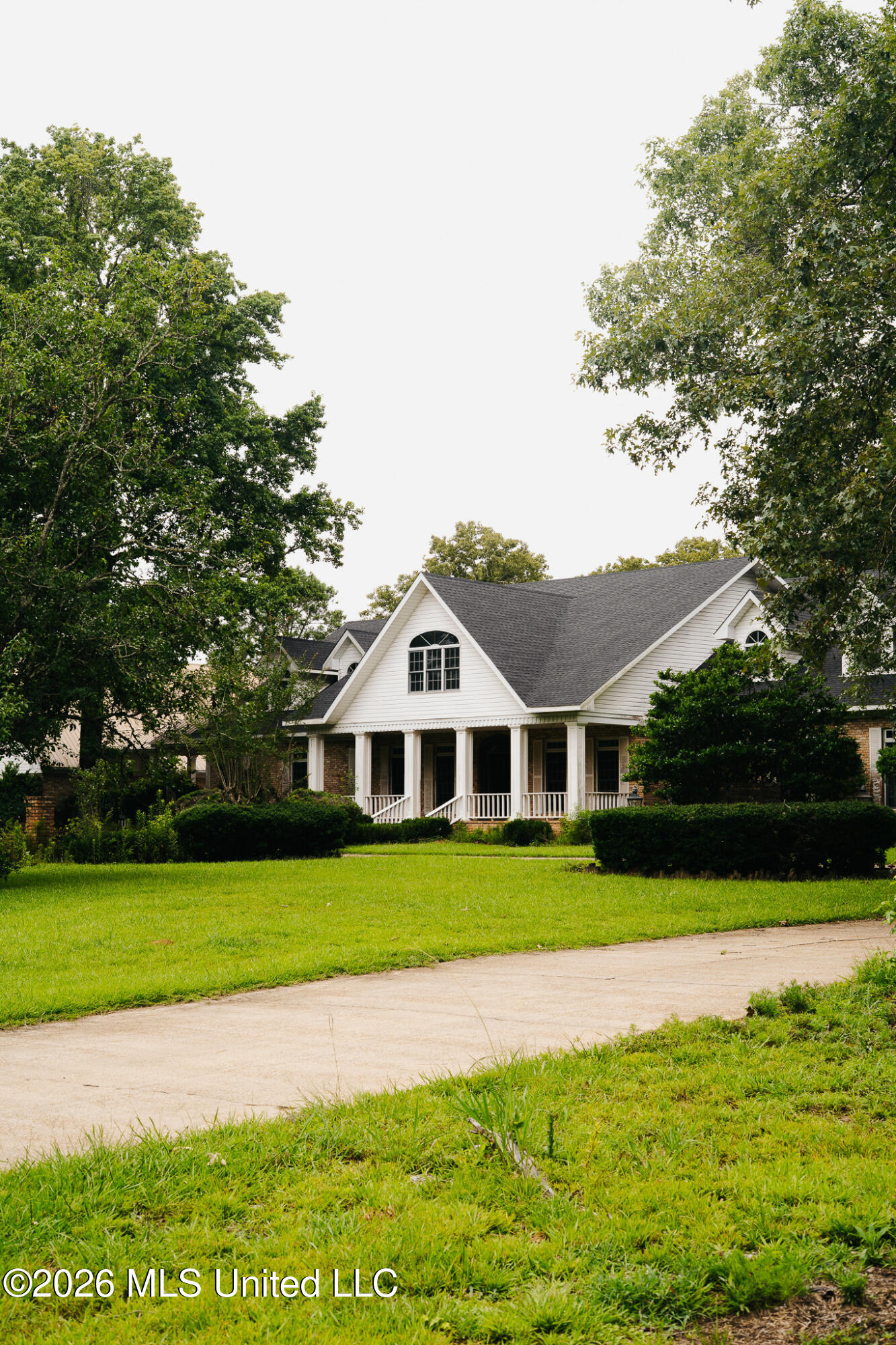 2139 Warren Hood Road Property Photo 4