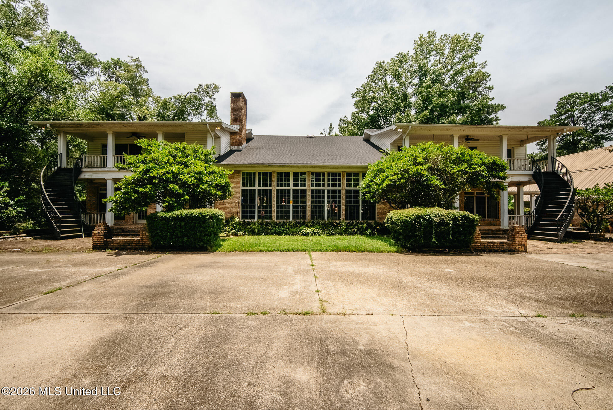 2139 Warren Hood Road Property Photo 5