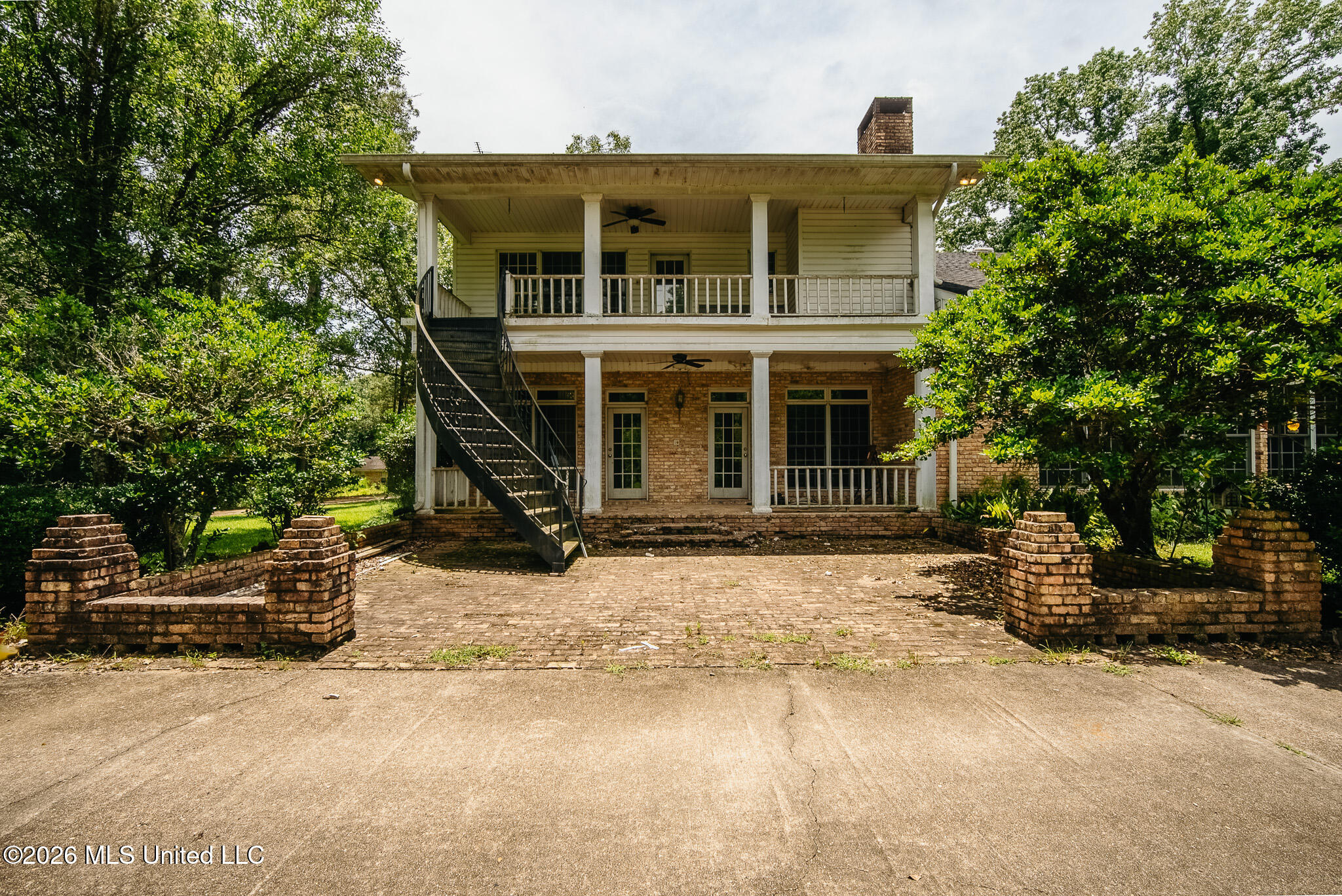 2139 Warren Hood Road Property Photo 9