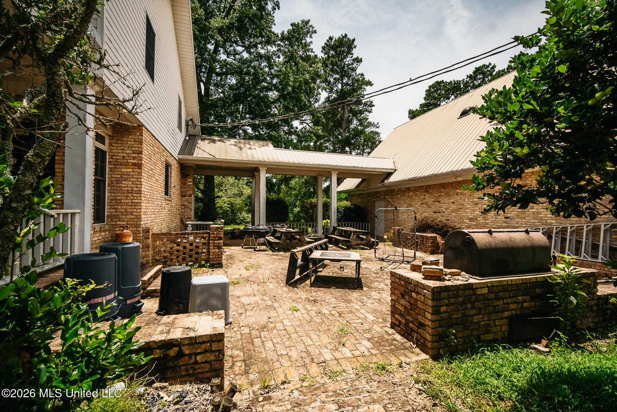 2139 Warren Hood Road Property Photo 12