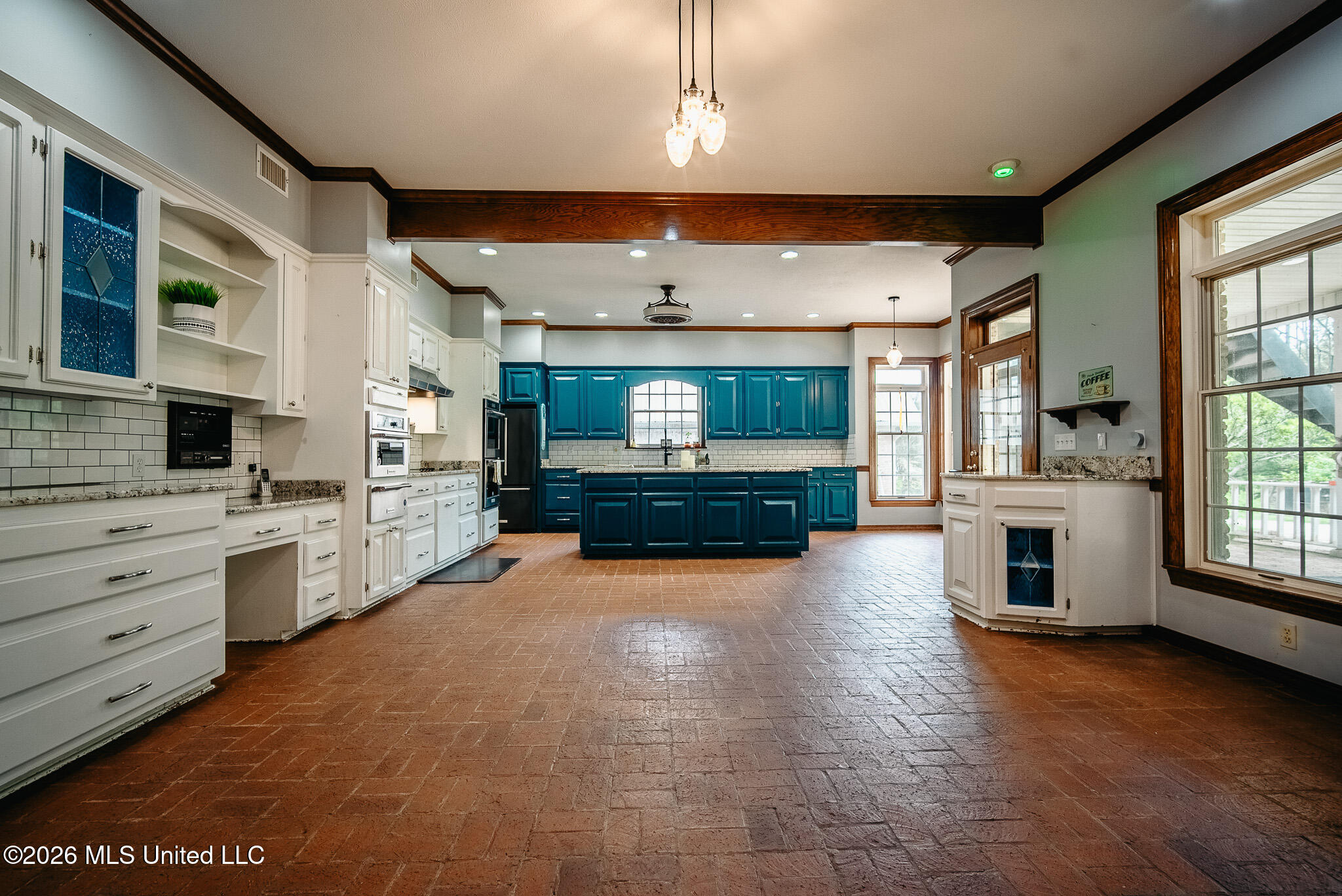 2139 Warren Hood Road Property Photo 16