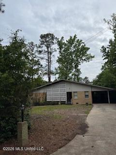 2227 Crabapple Drive Property Photo 1