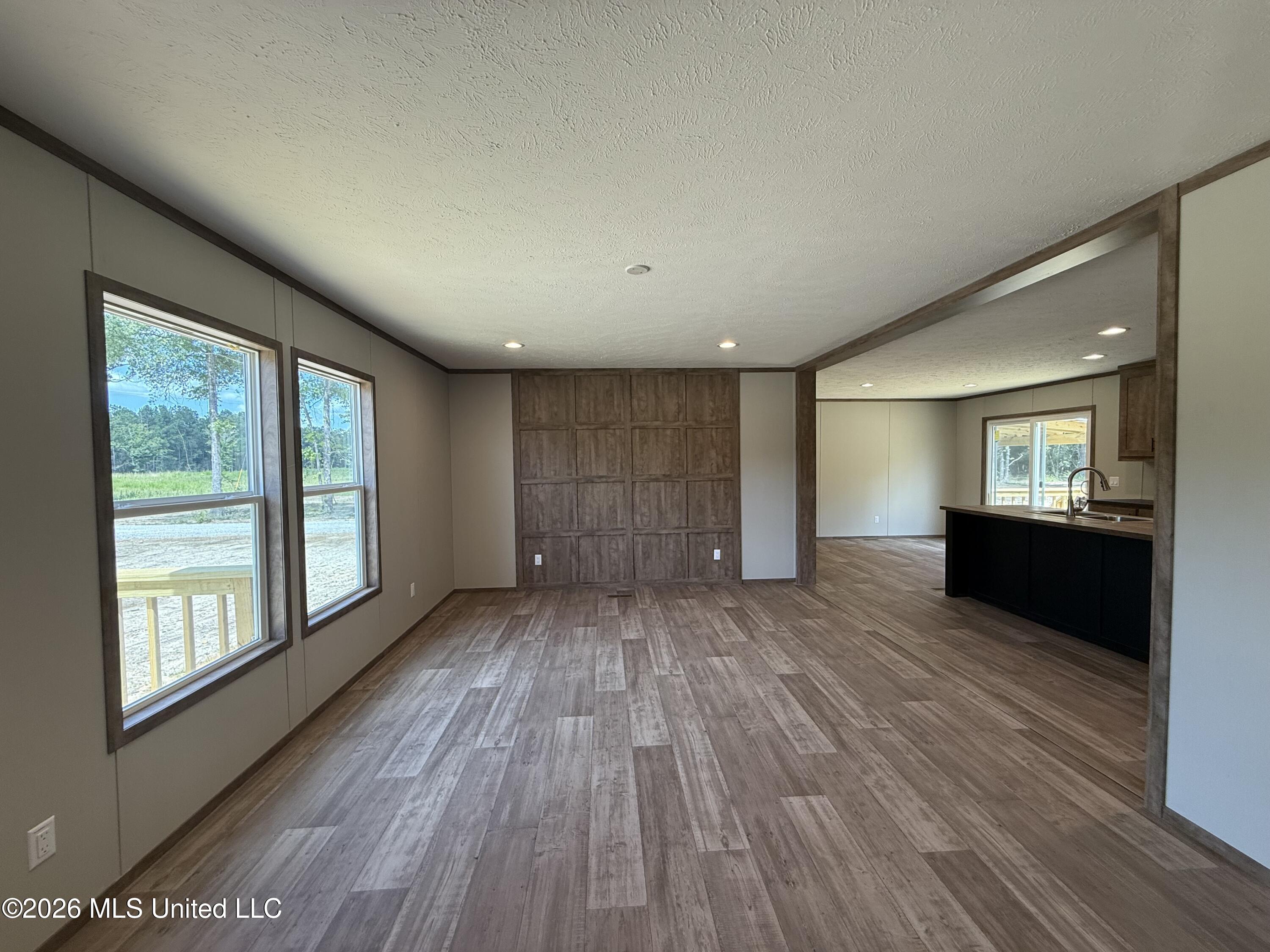 2038 Sw Ceasar Trail Property Photo 4