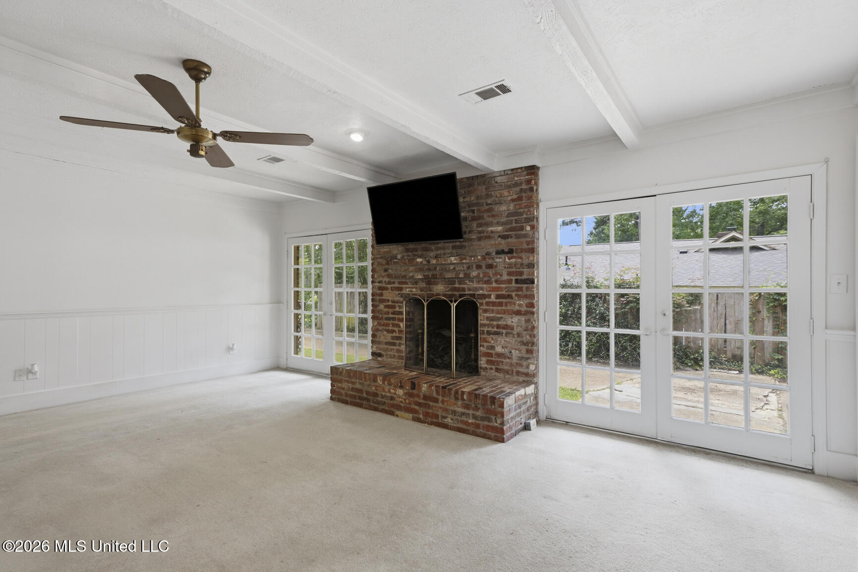 103 Bay Road Property Photo 4