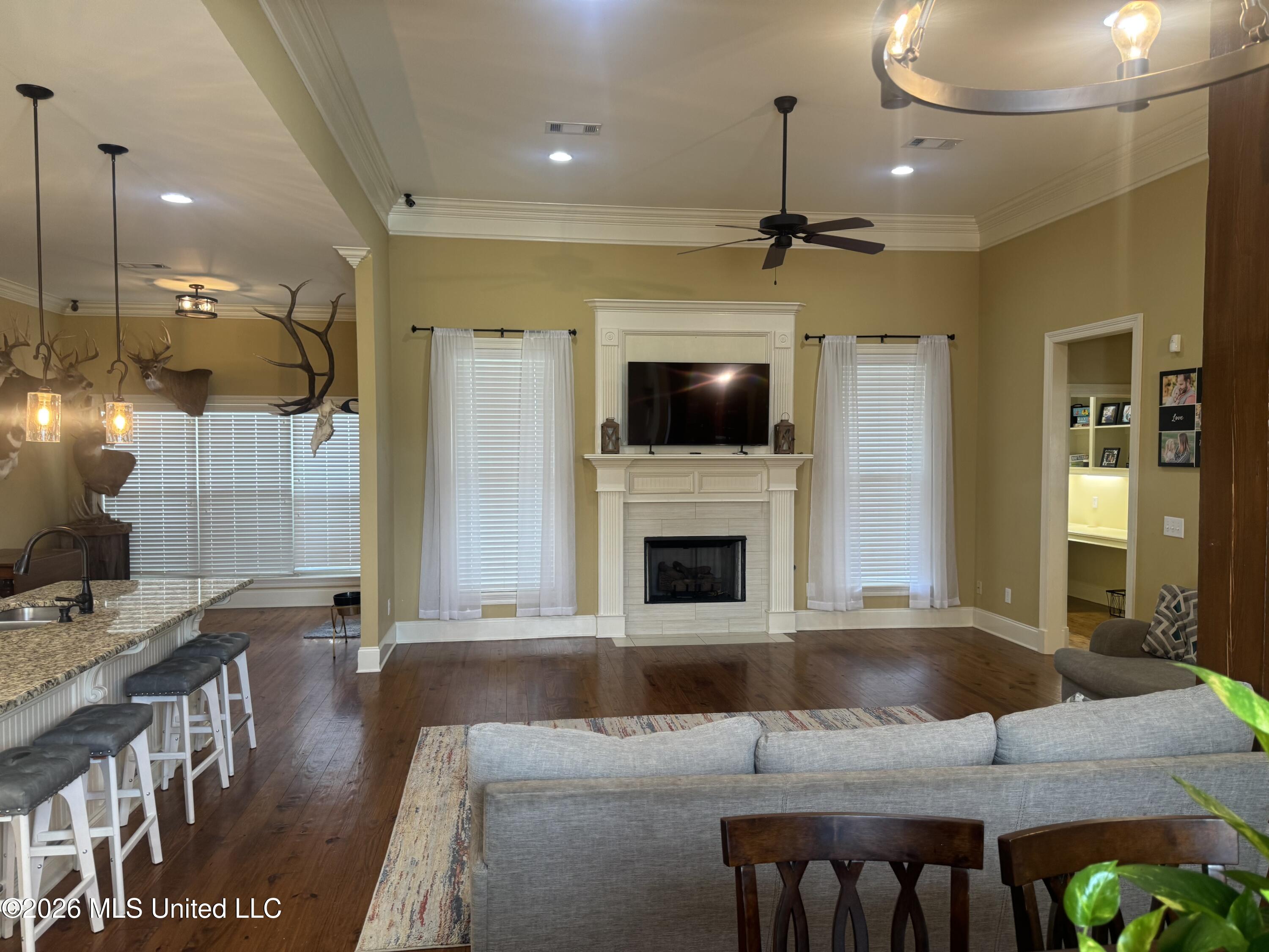 112 Claiborne Street Property Photo 5