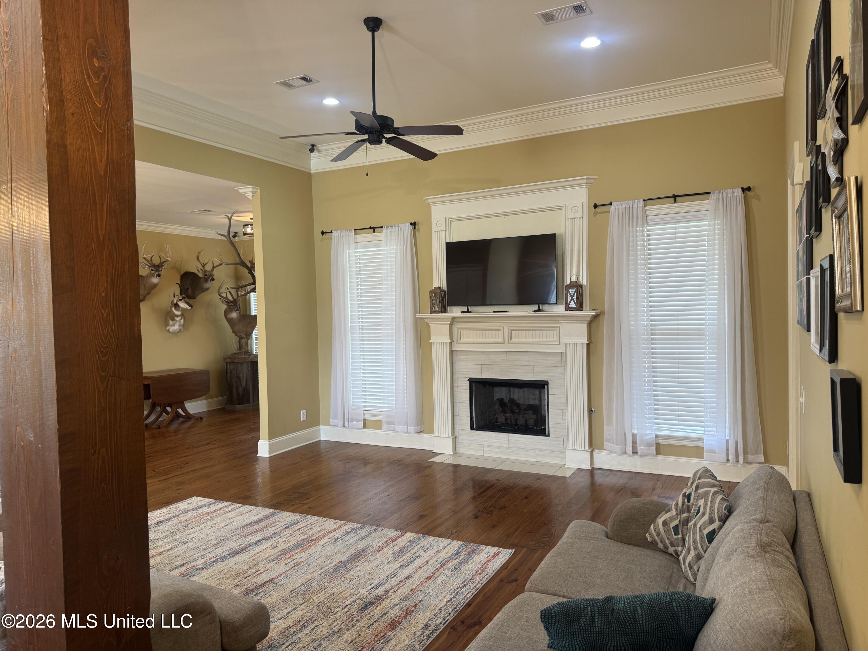 112 Claiborne Street Property Photo 6