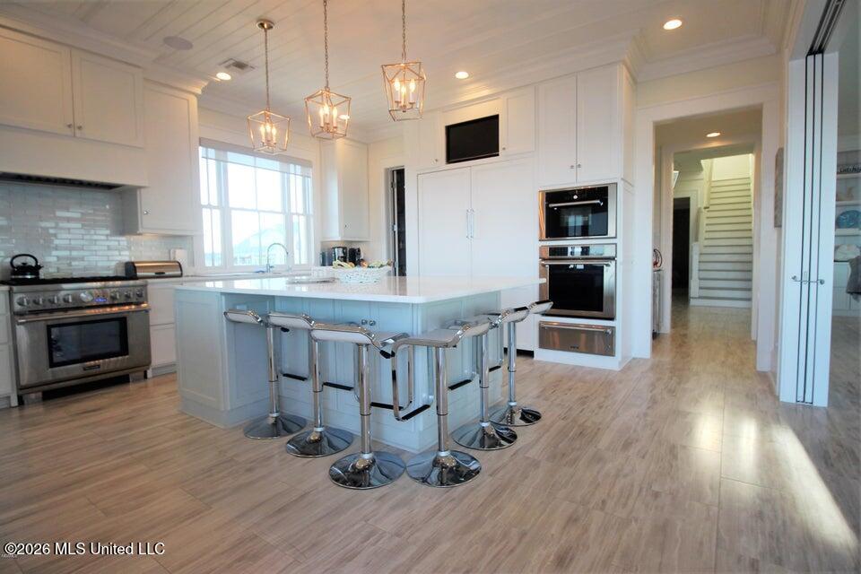 717 Sandy Hook Drive Property Photo 14