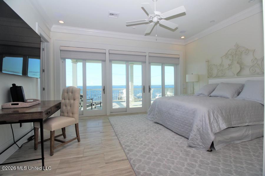 717 Sandy Hook Drive Property Photo 19