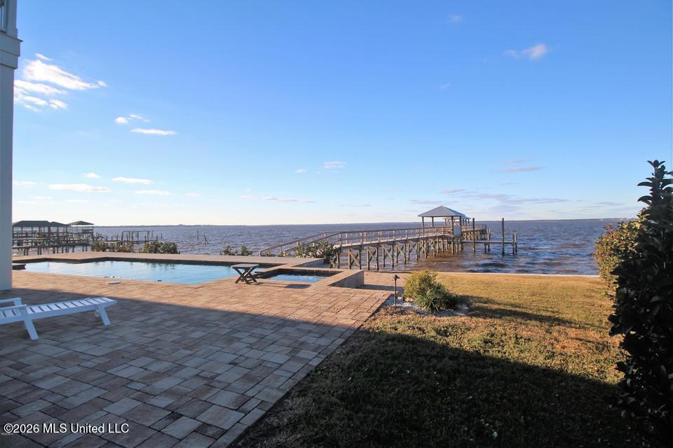 717 Sandy Hook Drive Property Photo 47