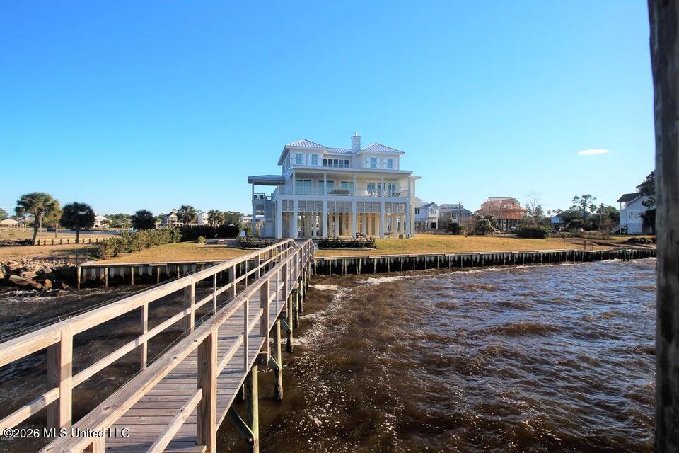 717 Sandy Hook Drive Property Photo 49