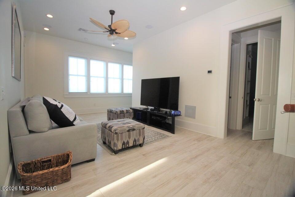 717 Sandy Hook Drive Property Photo 56