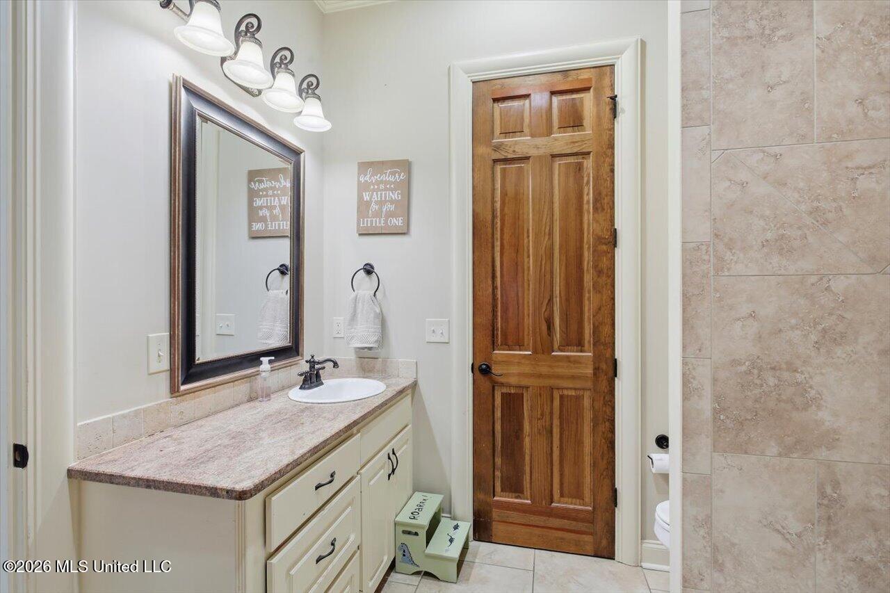 460 Pembrooke Drive Property Photo 52