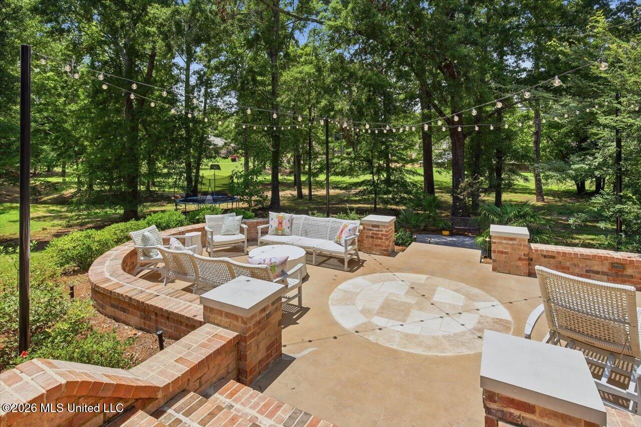 460 Pembrooke Drive Property Photo 62