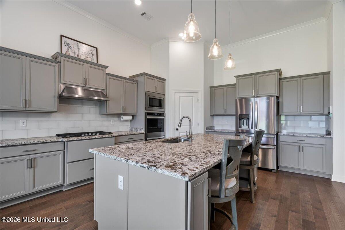 14806 Elm Hill Property Photo 13