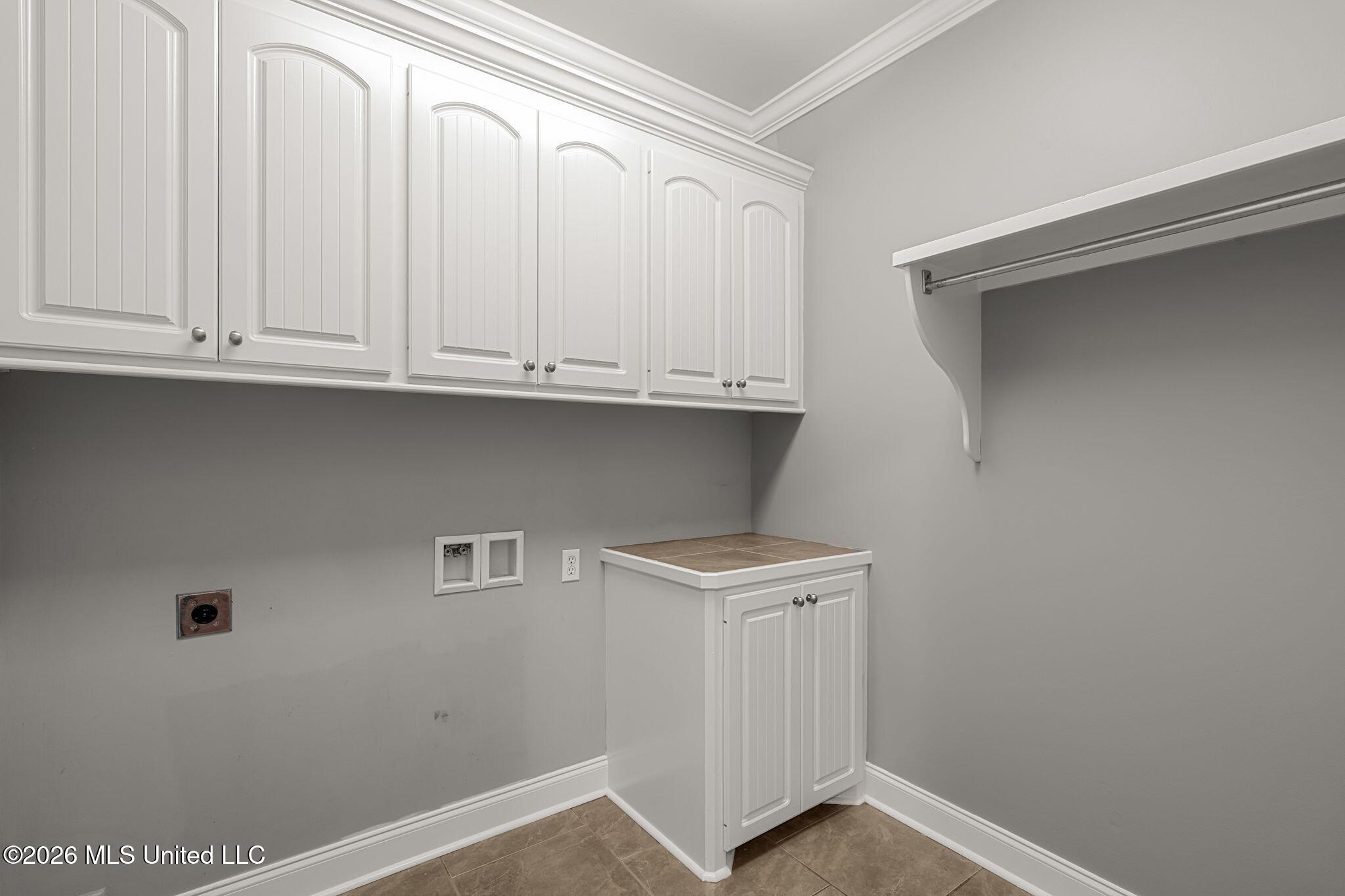 88 Avondale Circle Property Photo 16