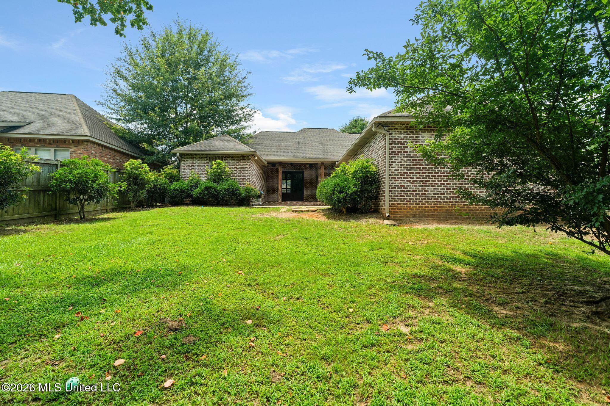 88 Avondale Circle Property Photo 33