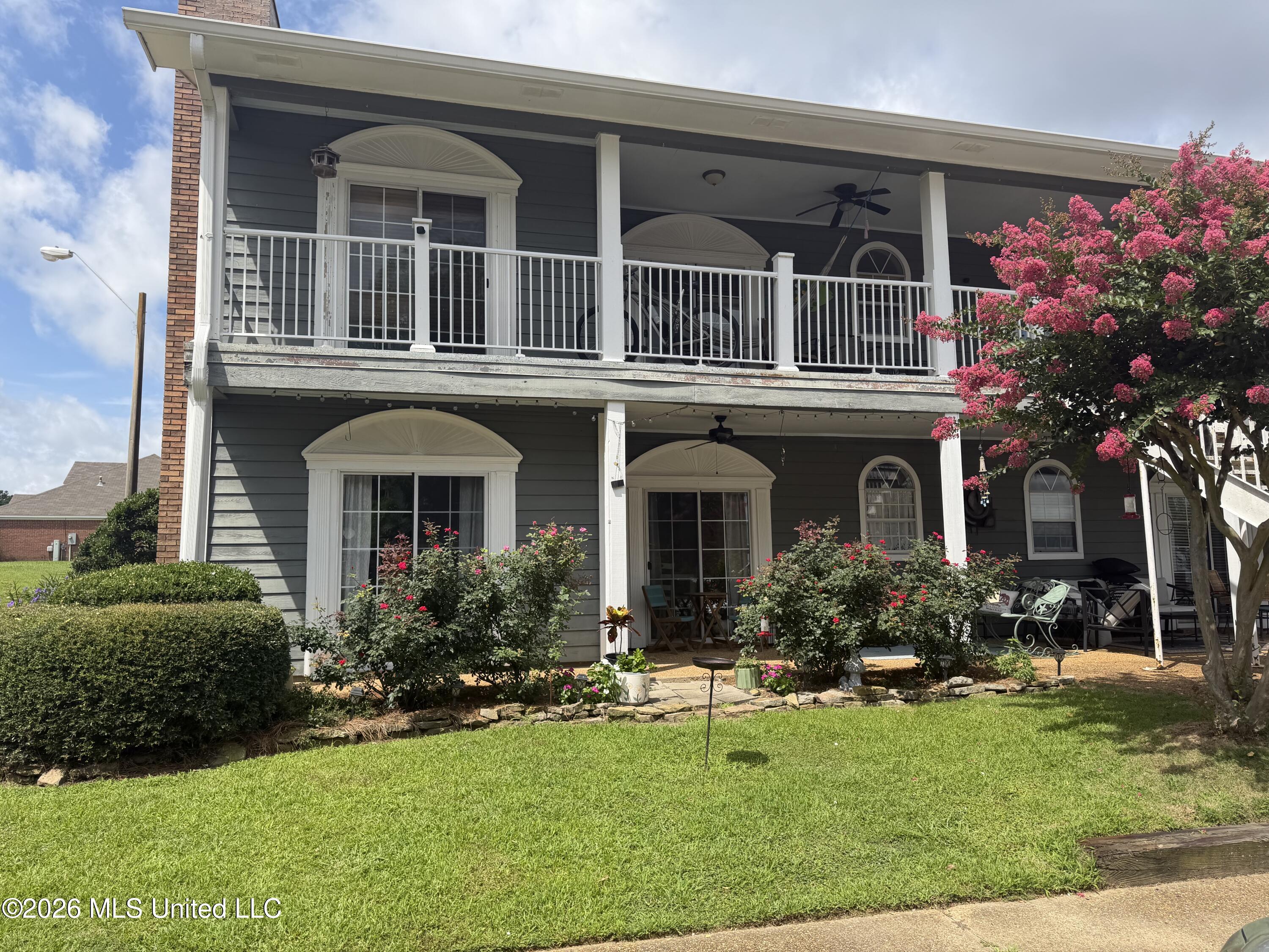 43 Lake Barnett Drive Property Photo 1