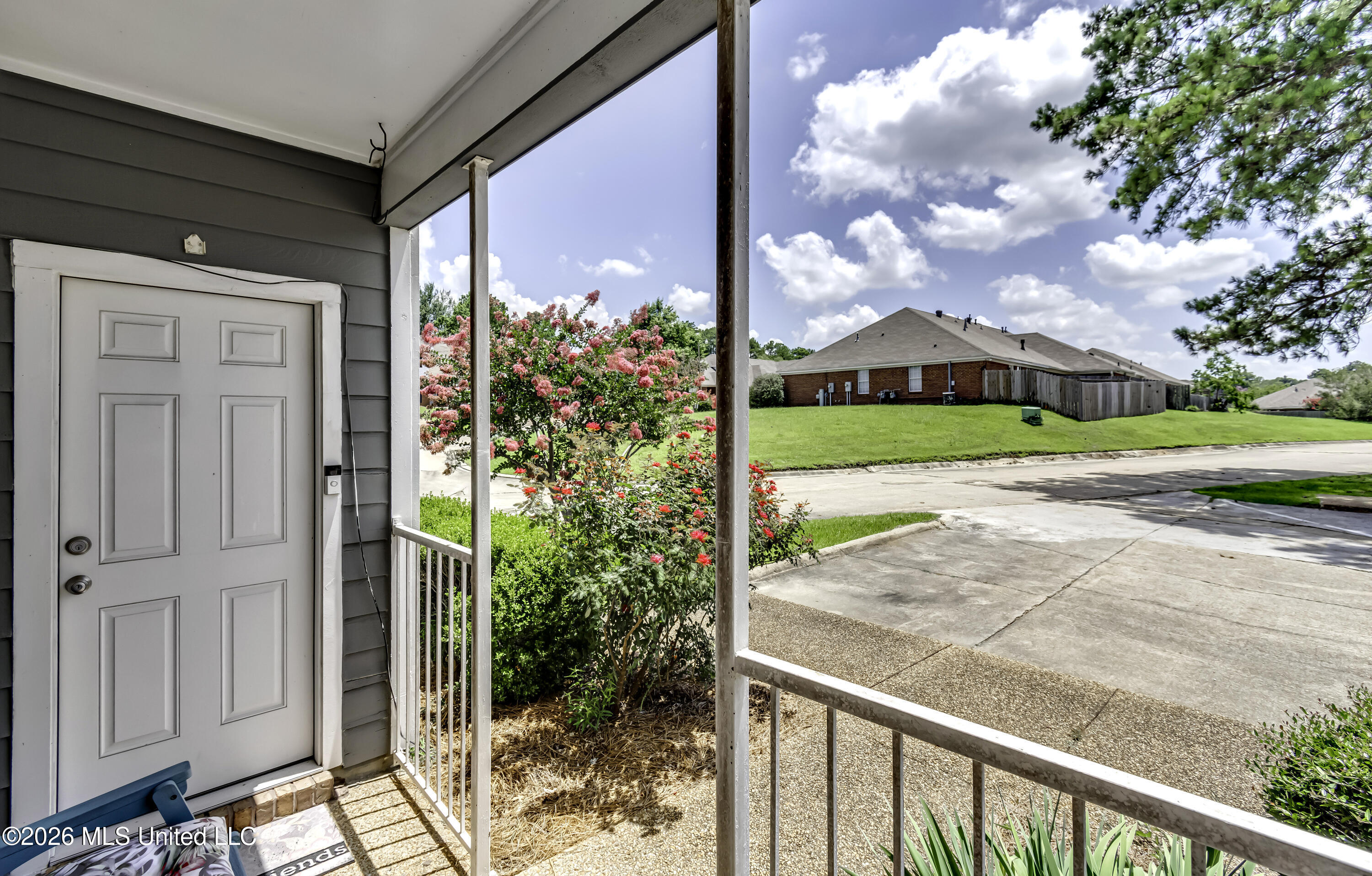 43 Lake Barnett Drive Property Photo 46