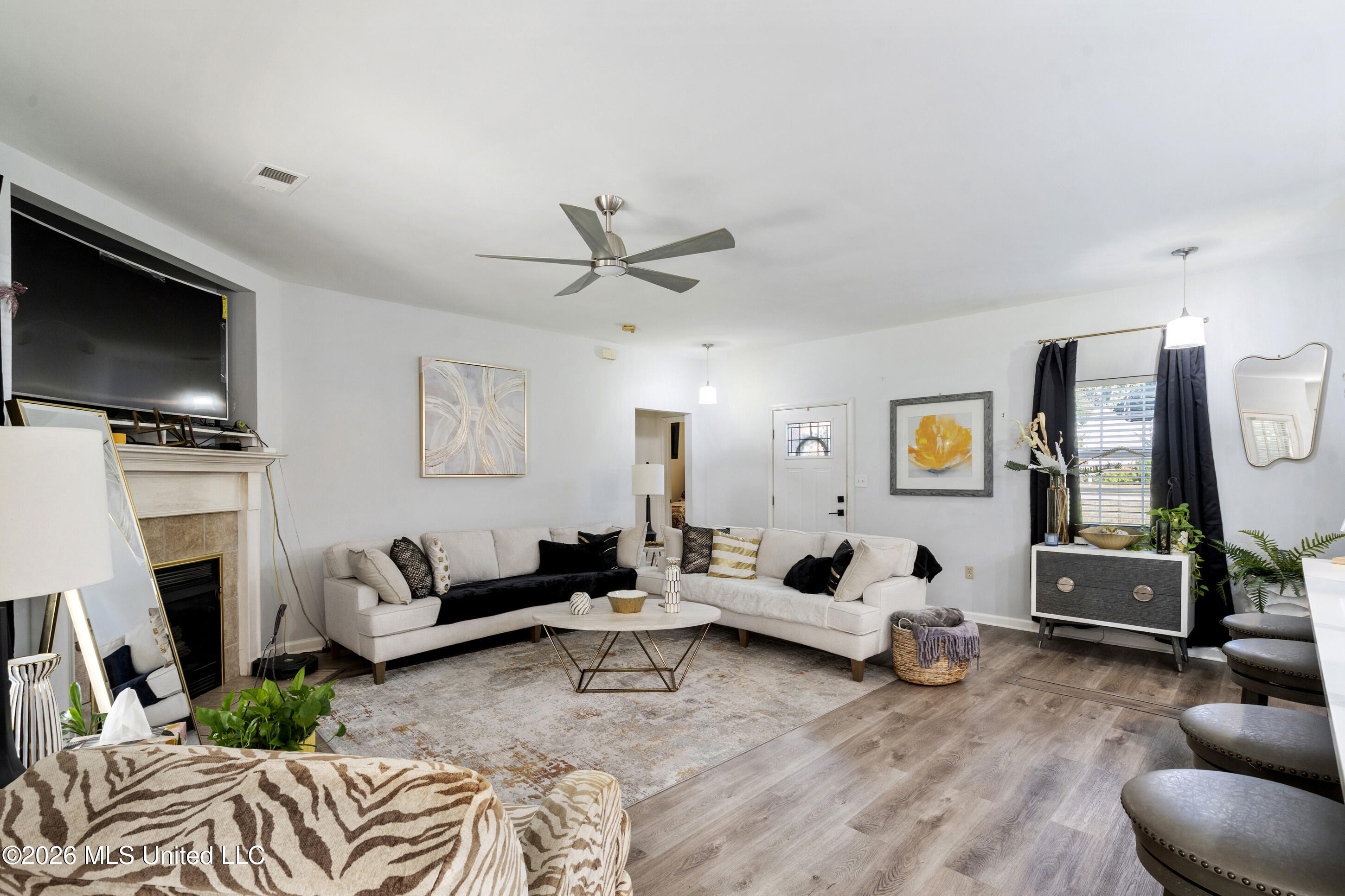 170 Dry Field Road Property Photo 3