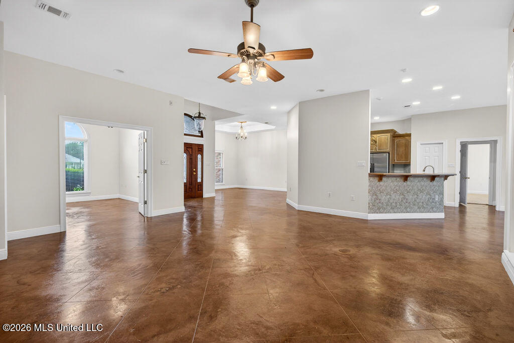18241 E Robinwood East Drive Property Photo 8