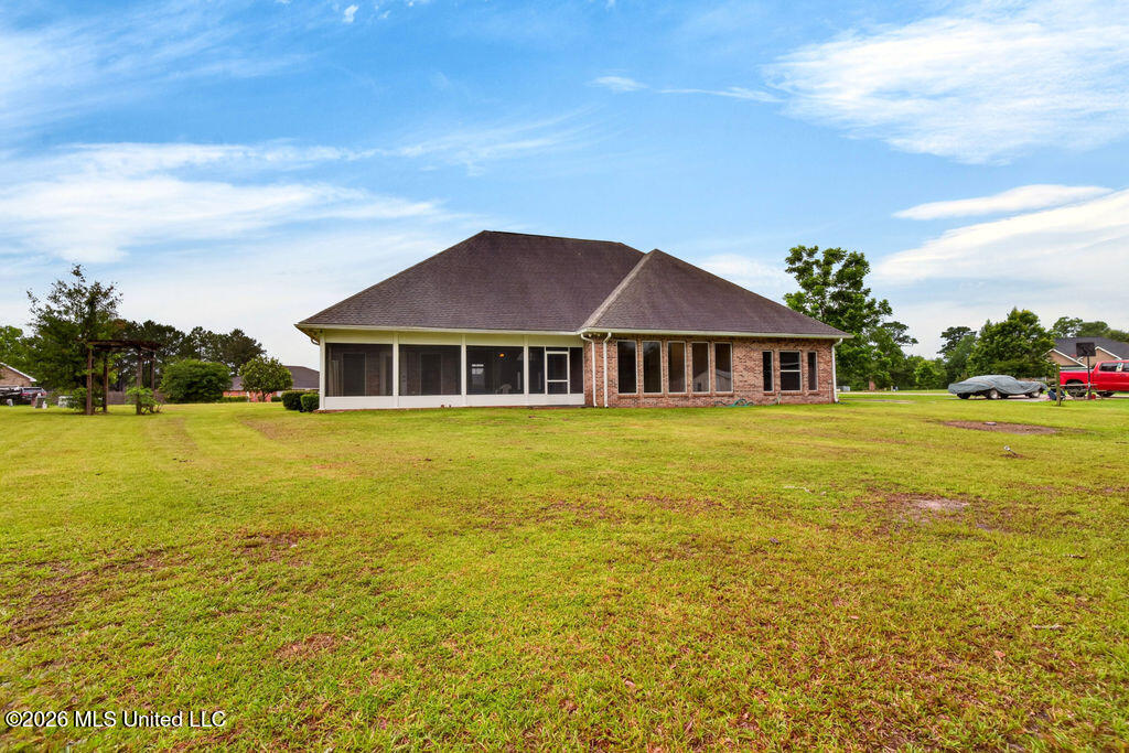 18241 E Robinwood East Drive Property Photo 47