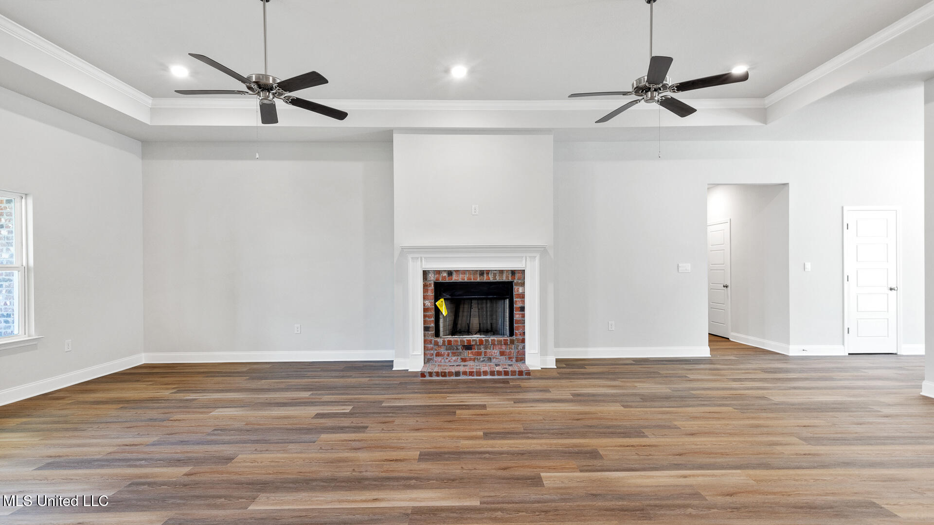6640 Palm Pointe Drive Property Photo 4