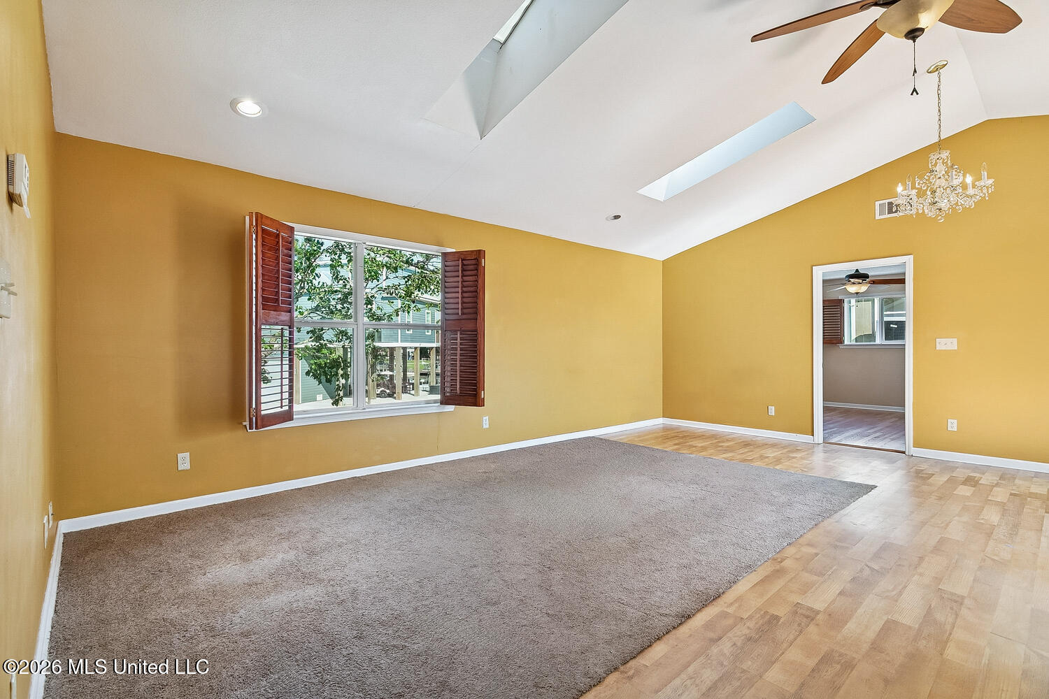 6178 Pontiac Drive Property Photo 4