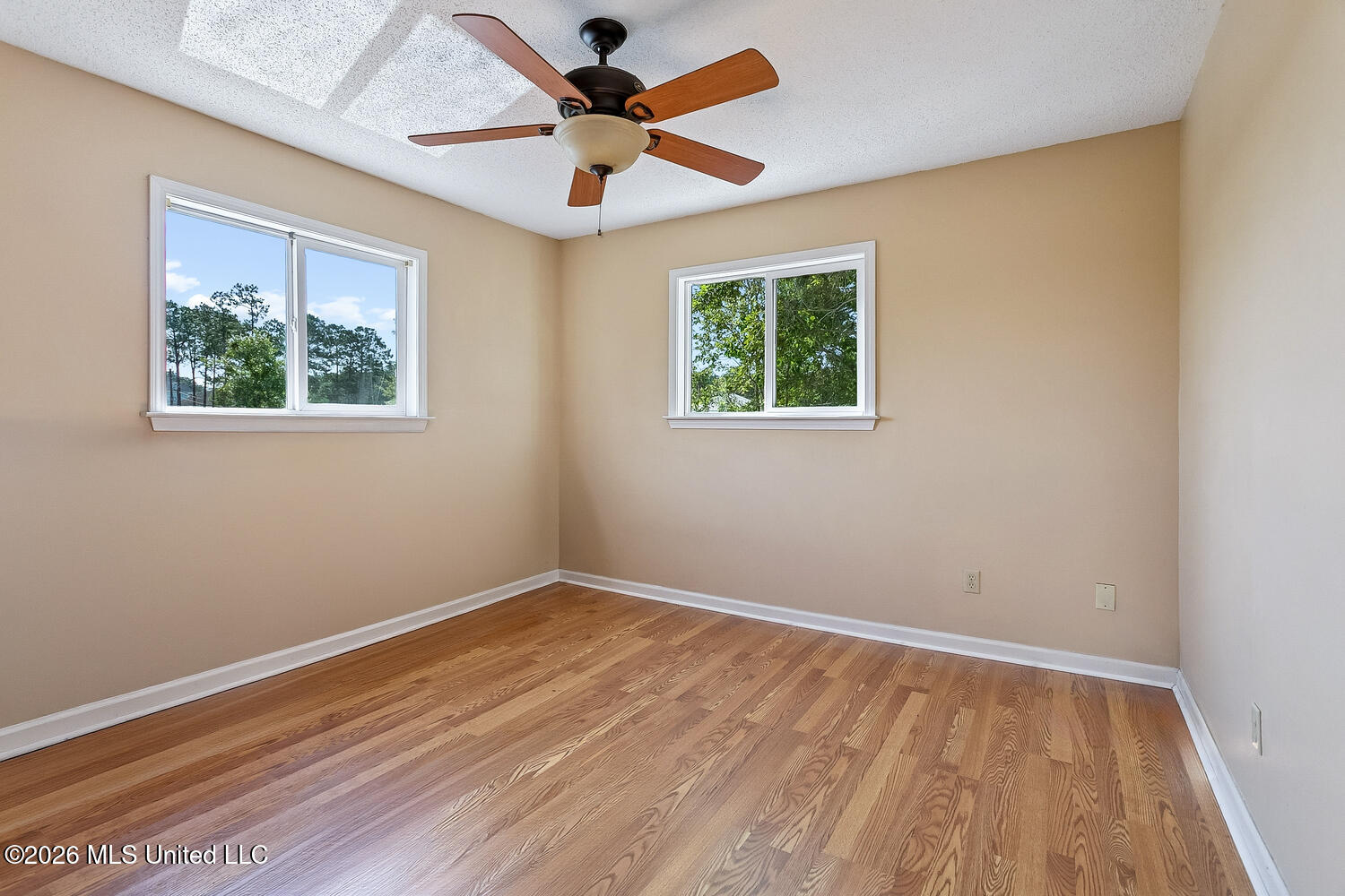 6178 Pontiac Drive Property Photo 7