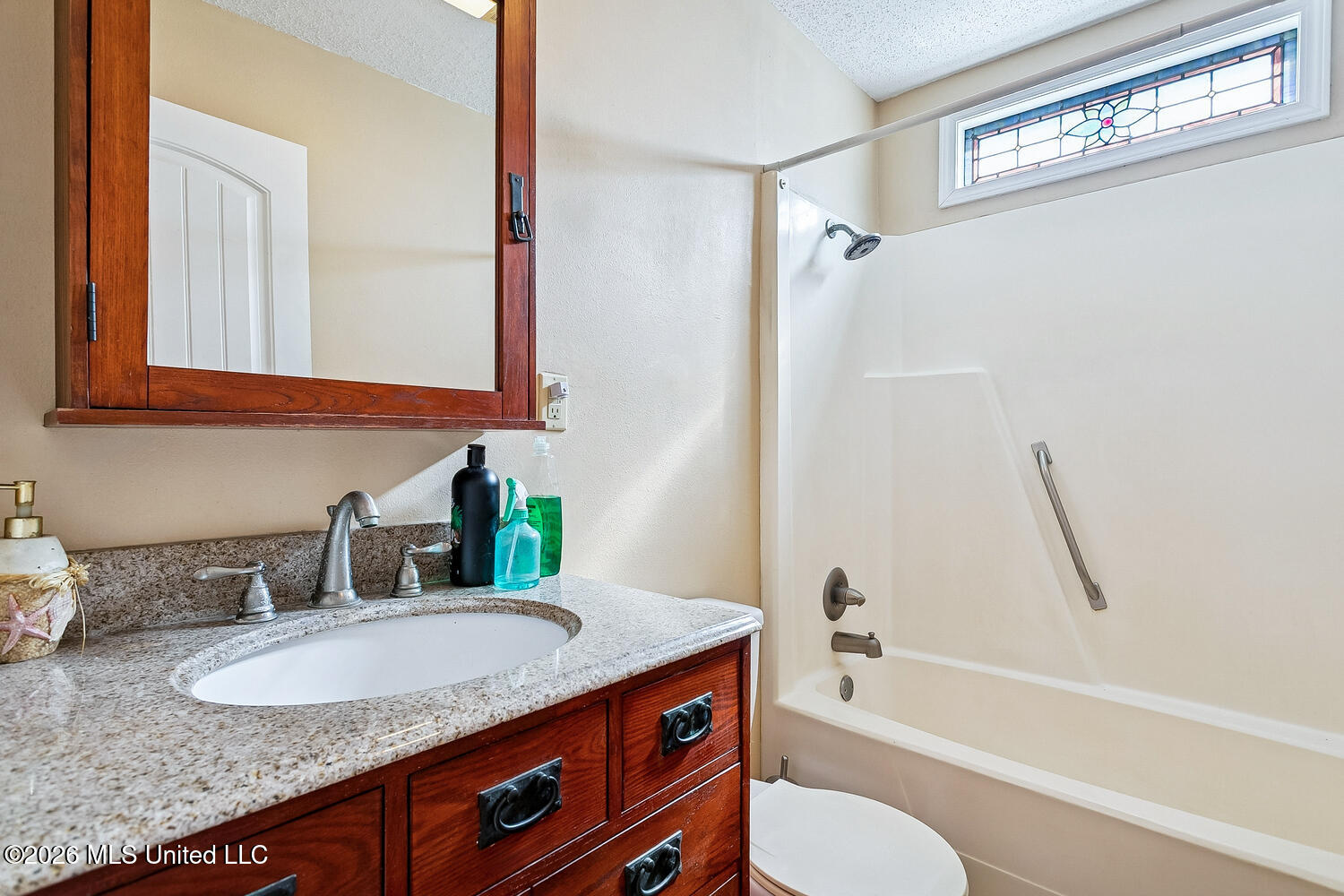 6178 Pontiac Drive Property Photo 8