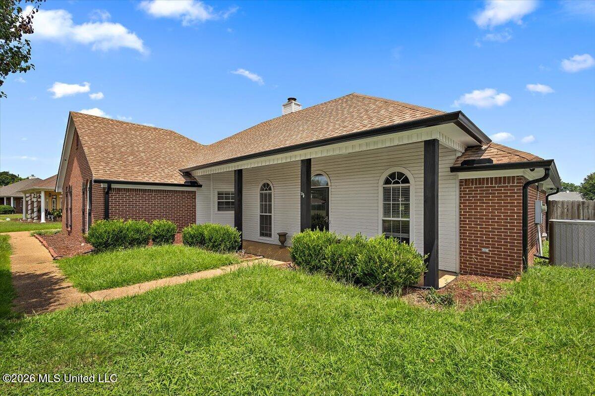 218 Charlene Drive Property Photo 3
