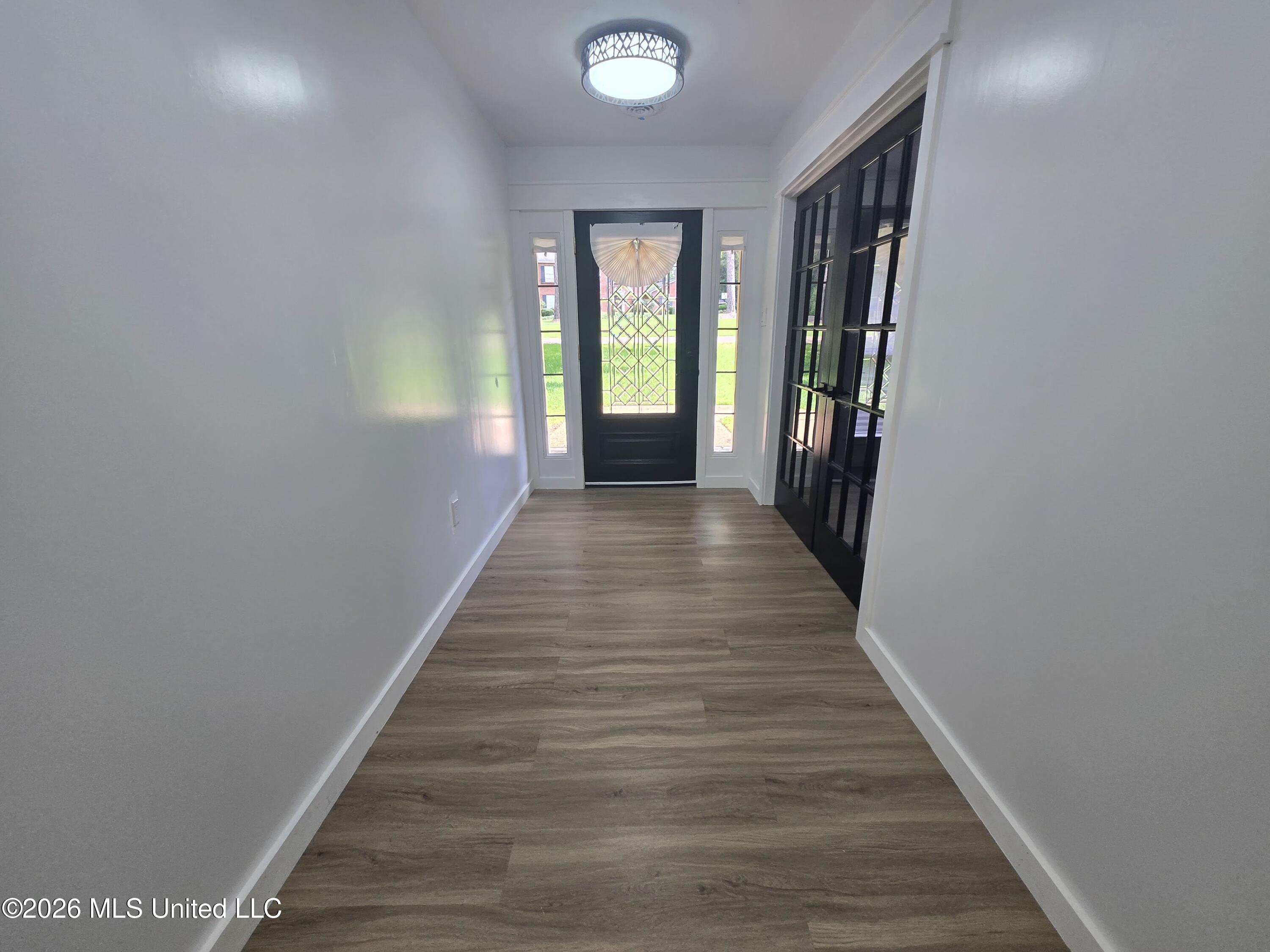 603 Trailwood Drive Property Photo 7