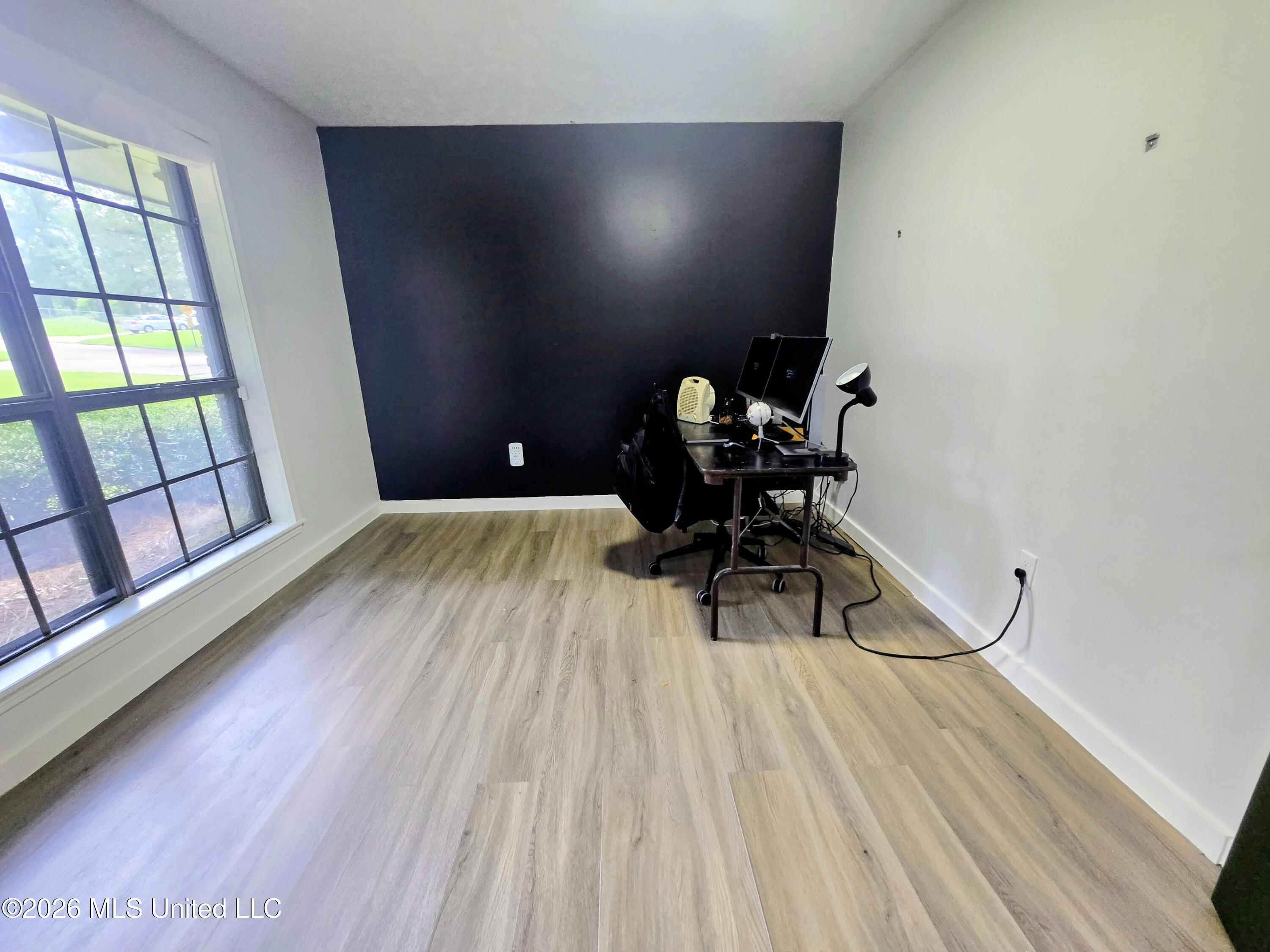 603 Trailwood Drive Property Photo 11
