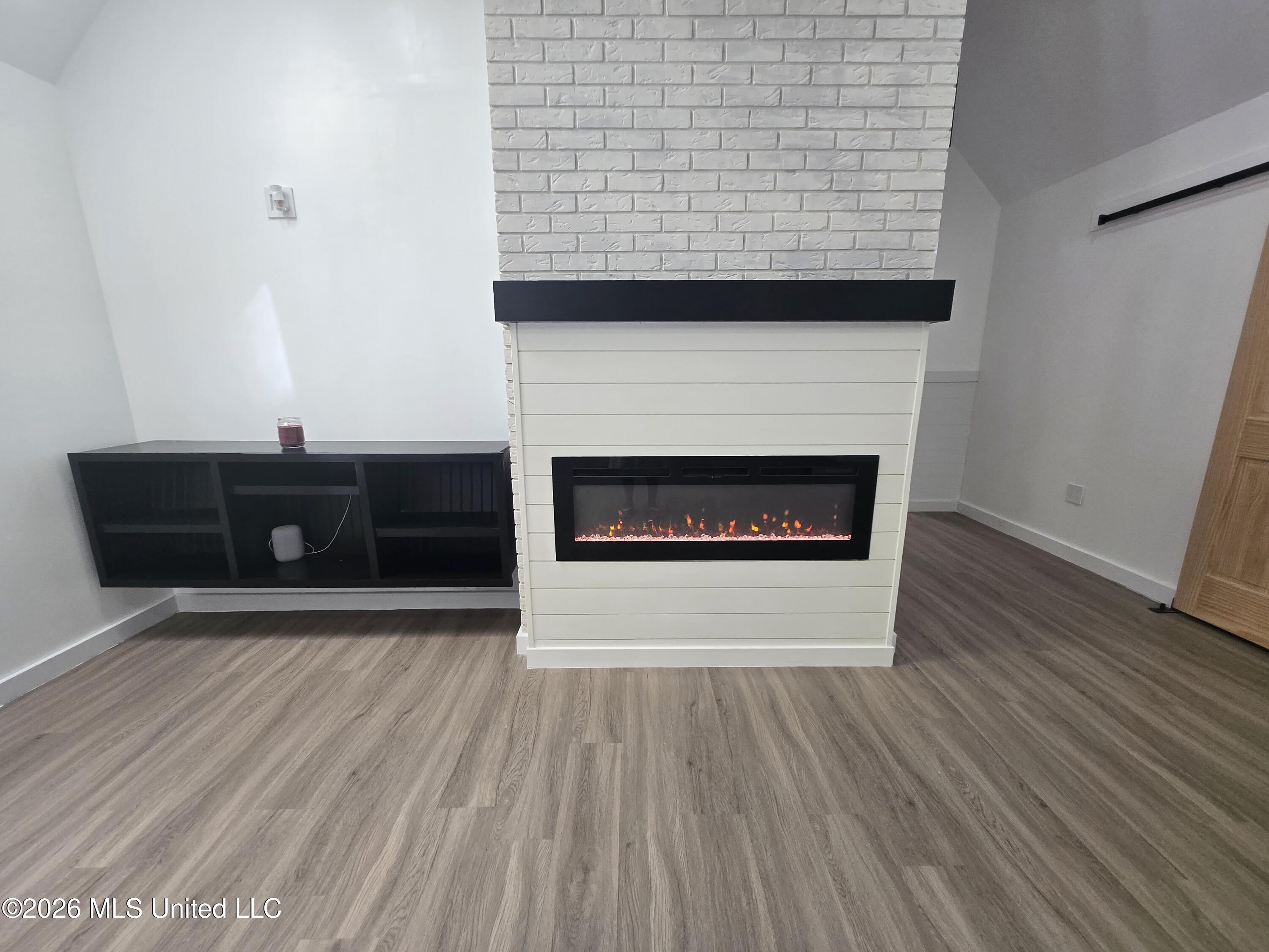 603 Trailwood Drive Property Photo 16