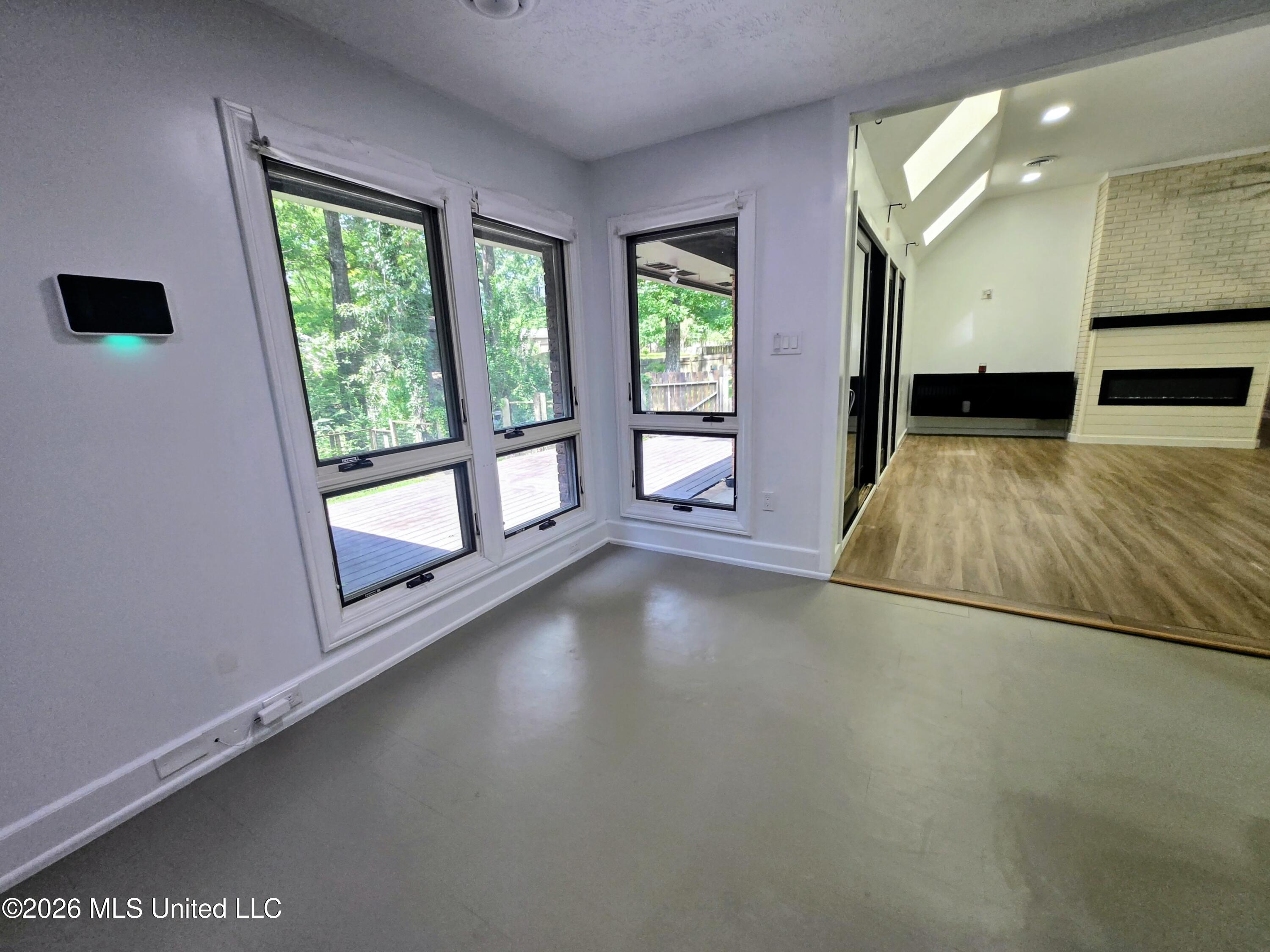 603 Trailwood Drive Property Photo 18
