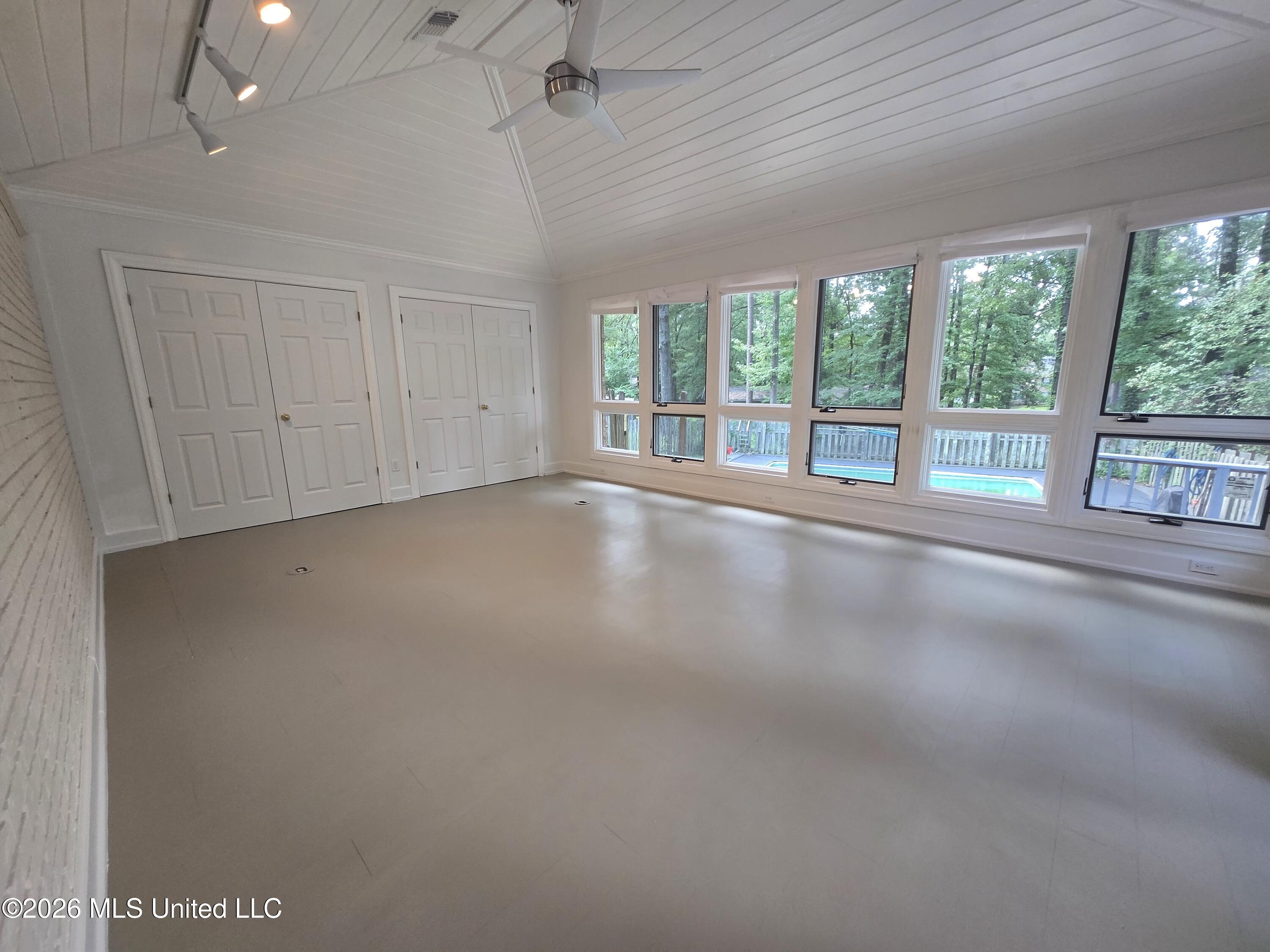 603 Trailwood Drive Property Photo 39