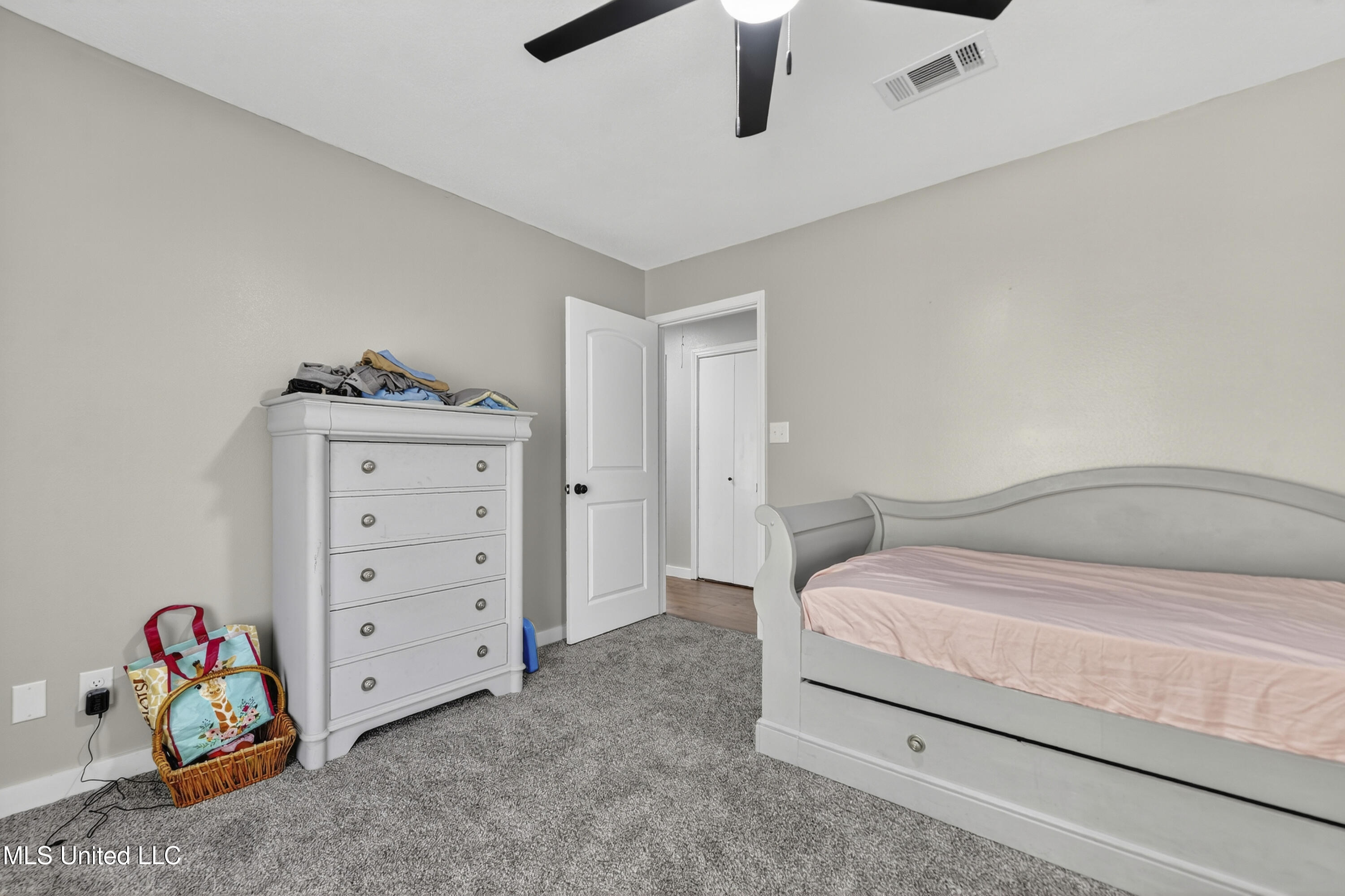 2500 Tearose Lane Property Photo 17