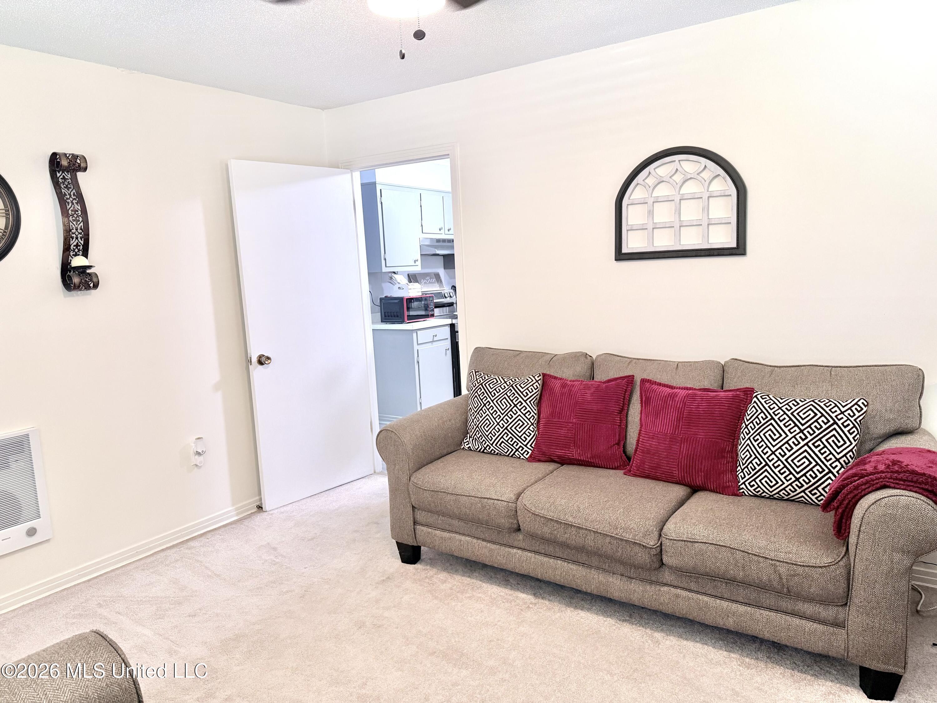 107 Longview Drive Property Photo 8