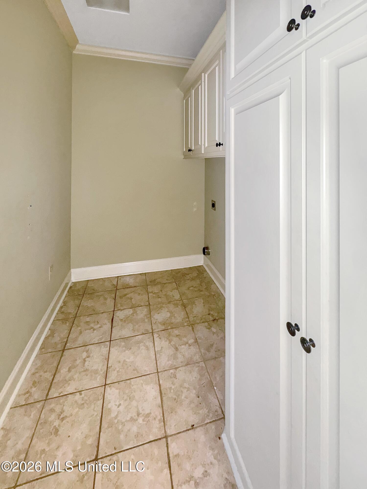 809 Windlass Cove Property Photo 12
