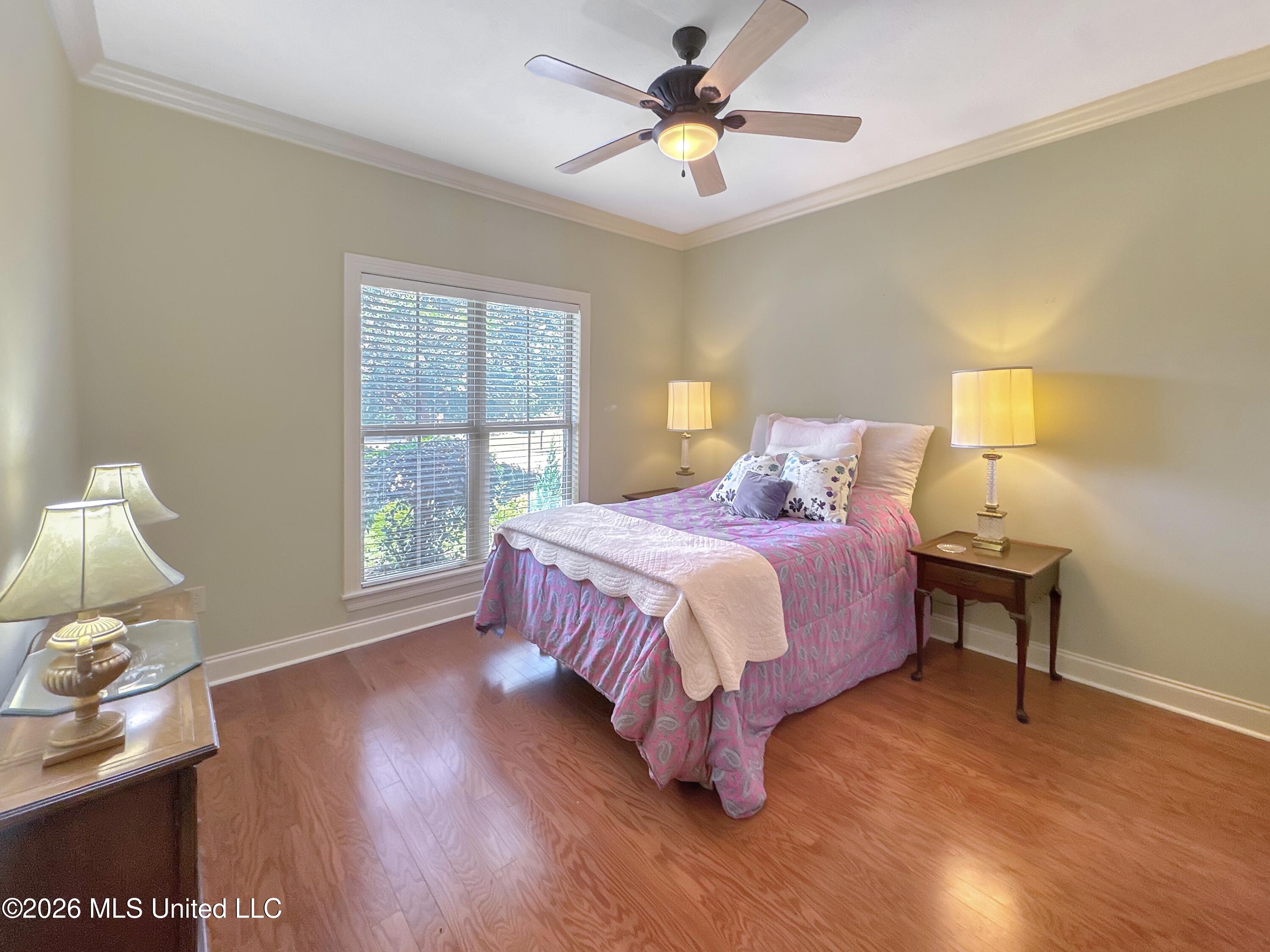 809 Windlass Cove Property Photo 19