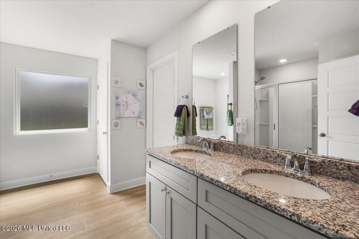 18042 Big Leaf Drive Property Photo 16