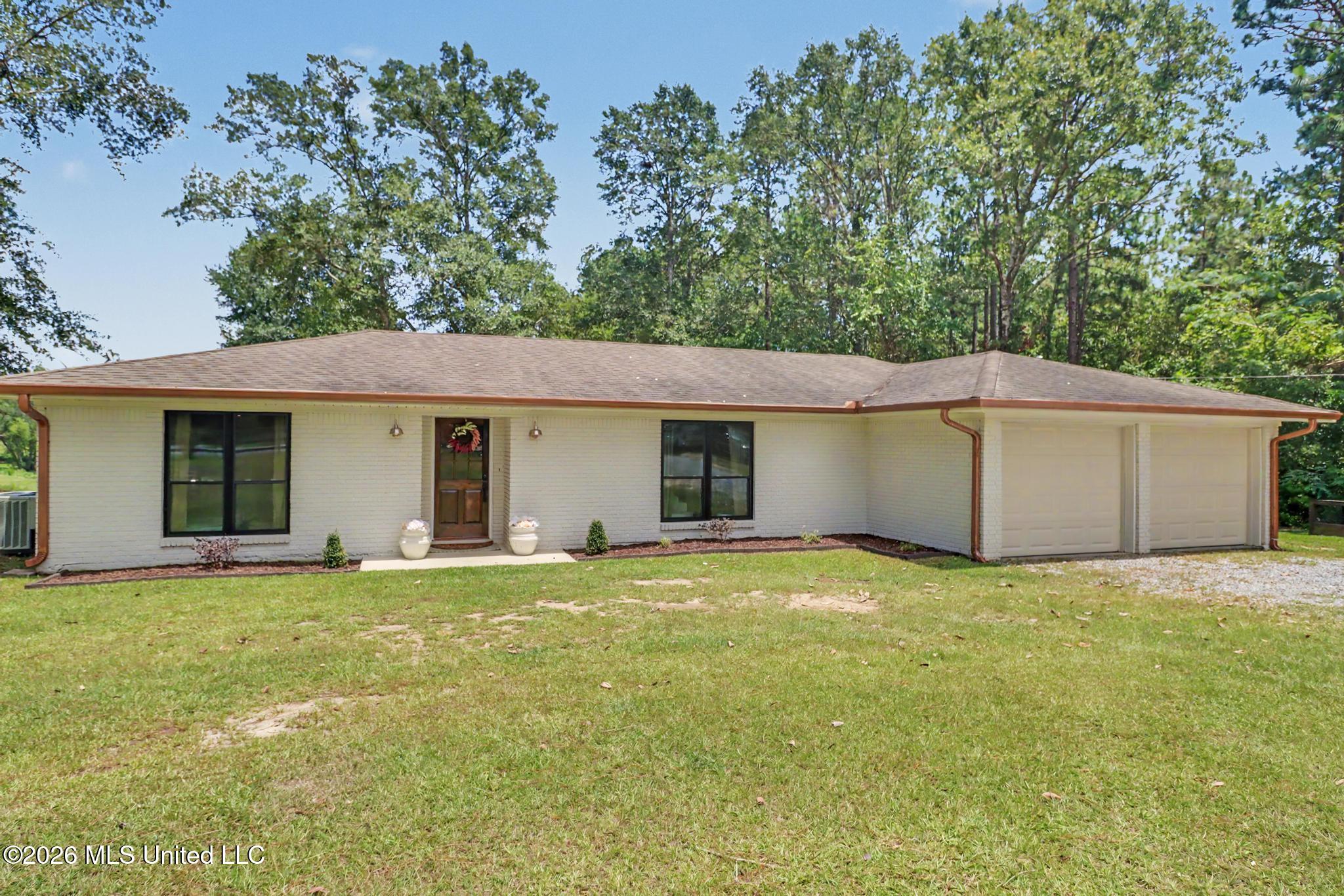 17074 Doc Lizana Road Property Photo 1