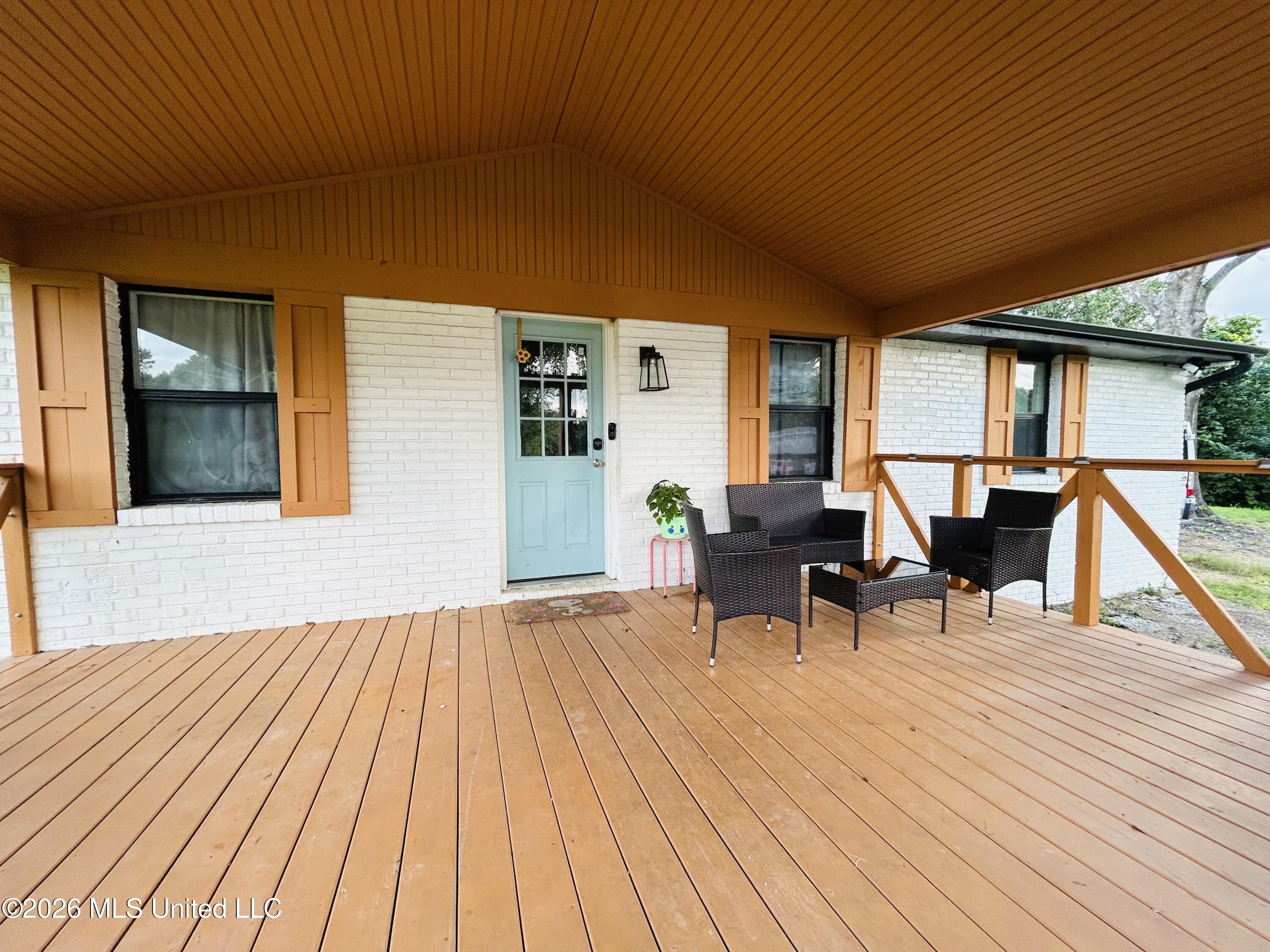 5015 Arkabutla Road Property Photo 4